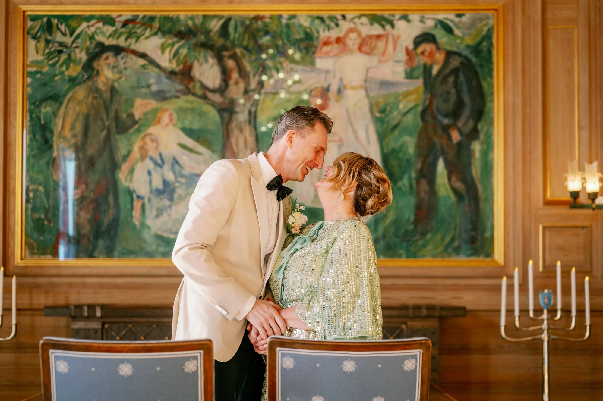 TinaRekdal_Bryllupsfotografering_NedreFossGaard_Rådhuset (90).JPG