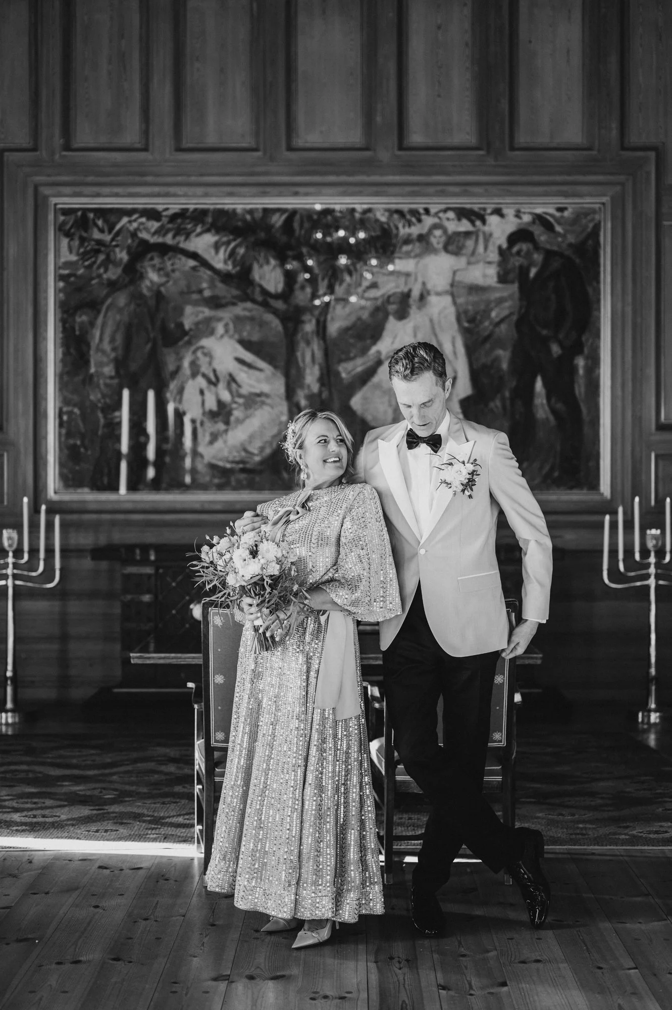 TinaRekdal_Bryllupsfotografering_NedreFossGaard_Rådhuset (92).JPG