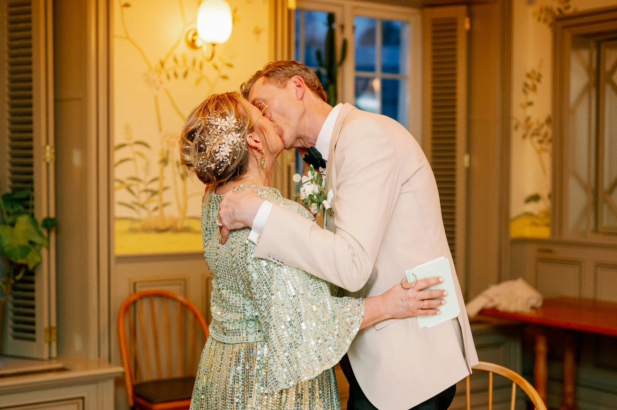 TinaRekdal_Bryllupsfotografering_NedreFossGaard_Rådhuset (216).JPG