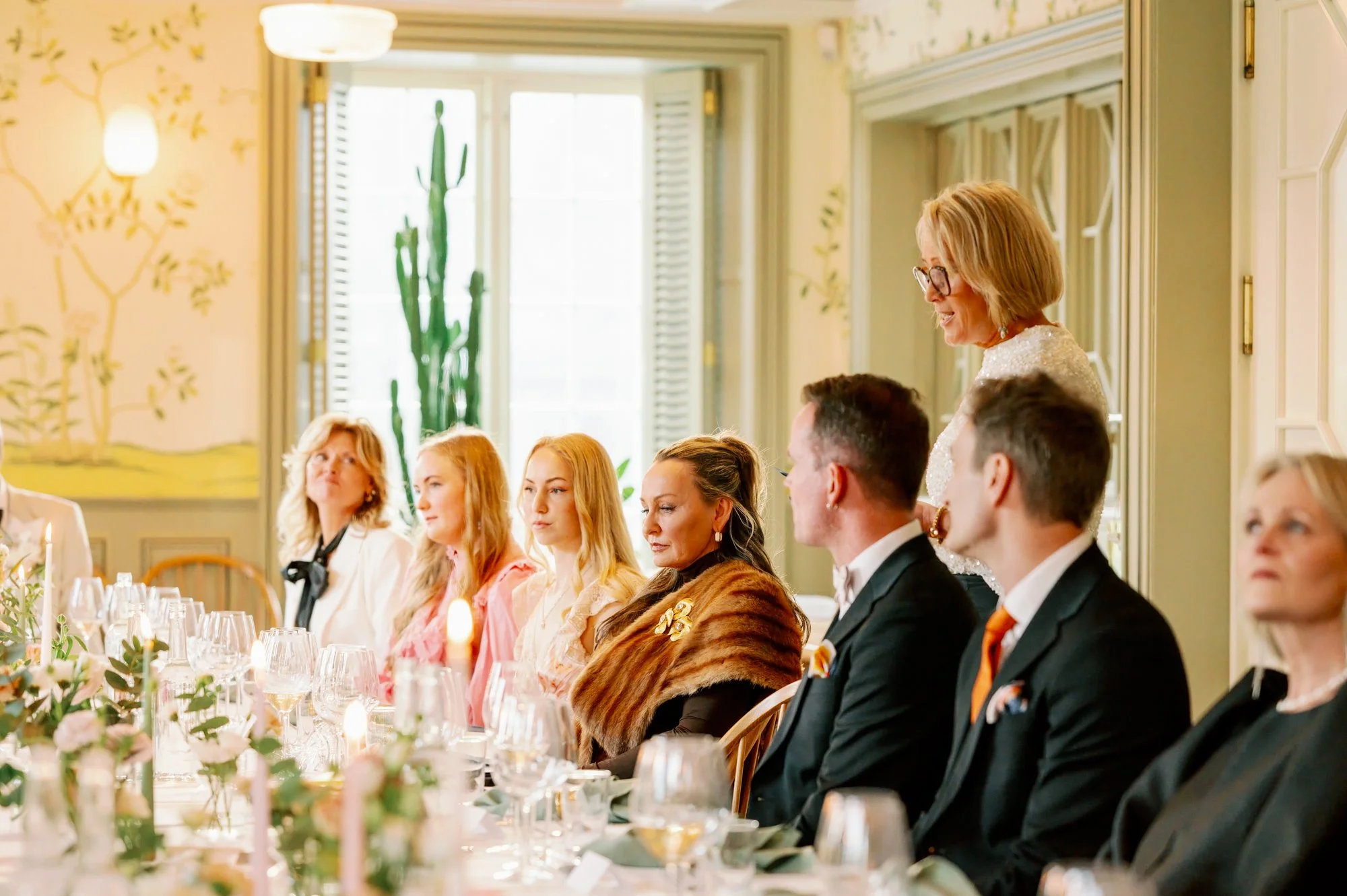 TinaRekdal_Bryllupsfotografering_NedreFossGaard_Rådhuset (173).JPG