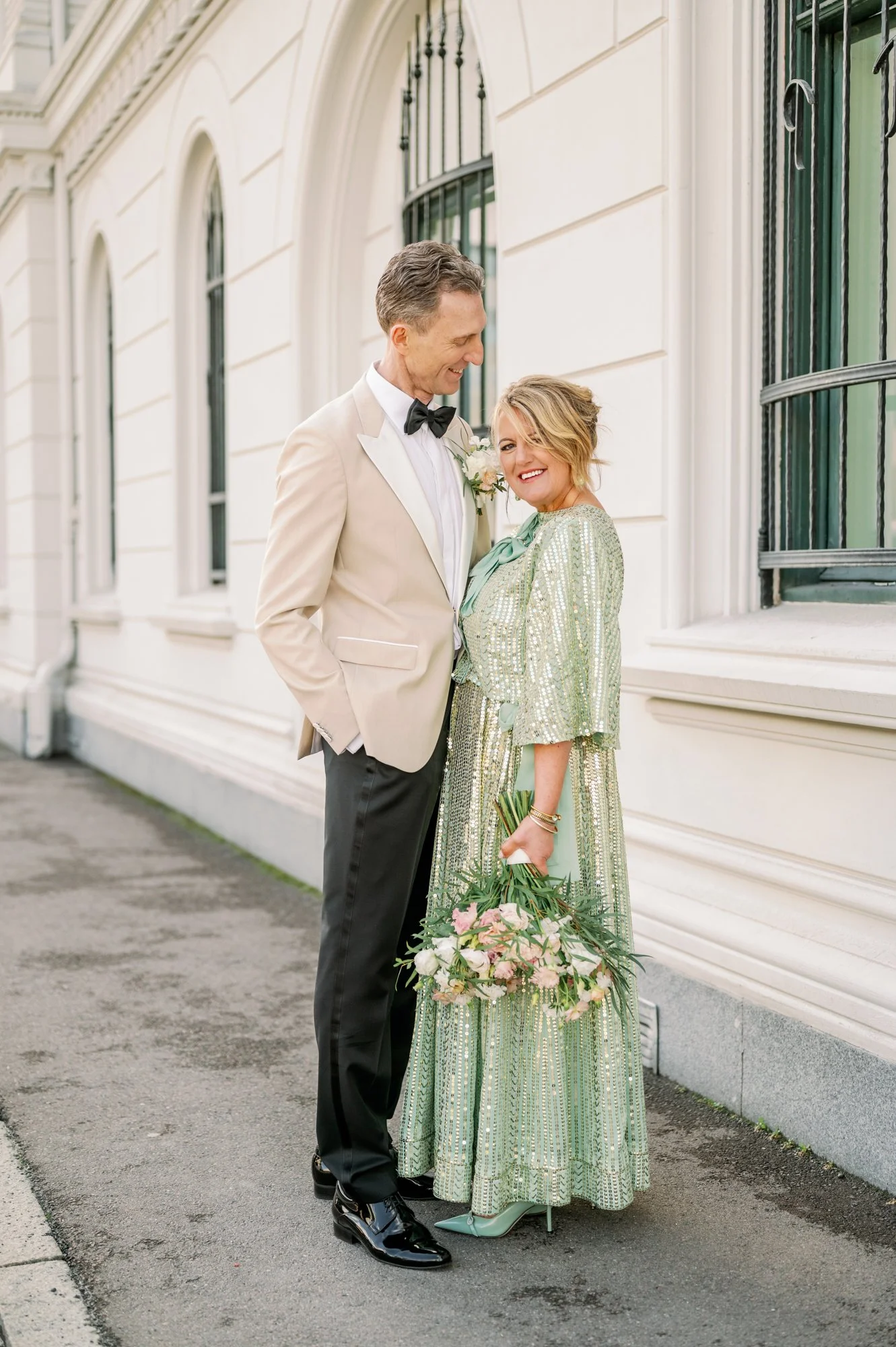 TinaRekdal_Bryllupsfotografering_NedreFossGaard_Rådhuset (120).JPG