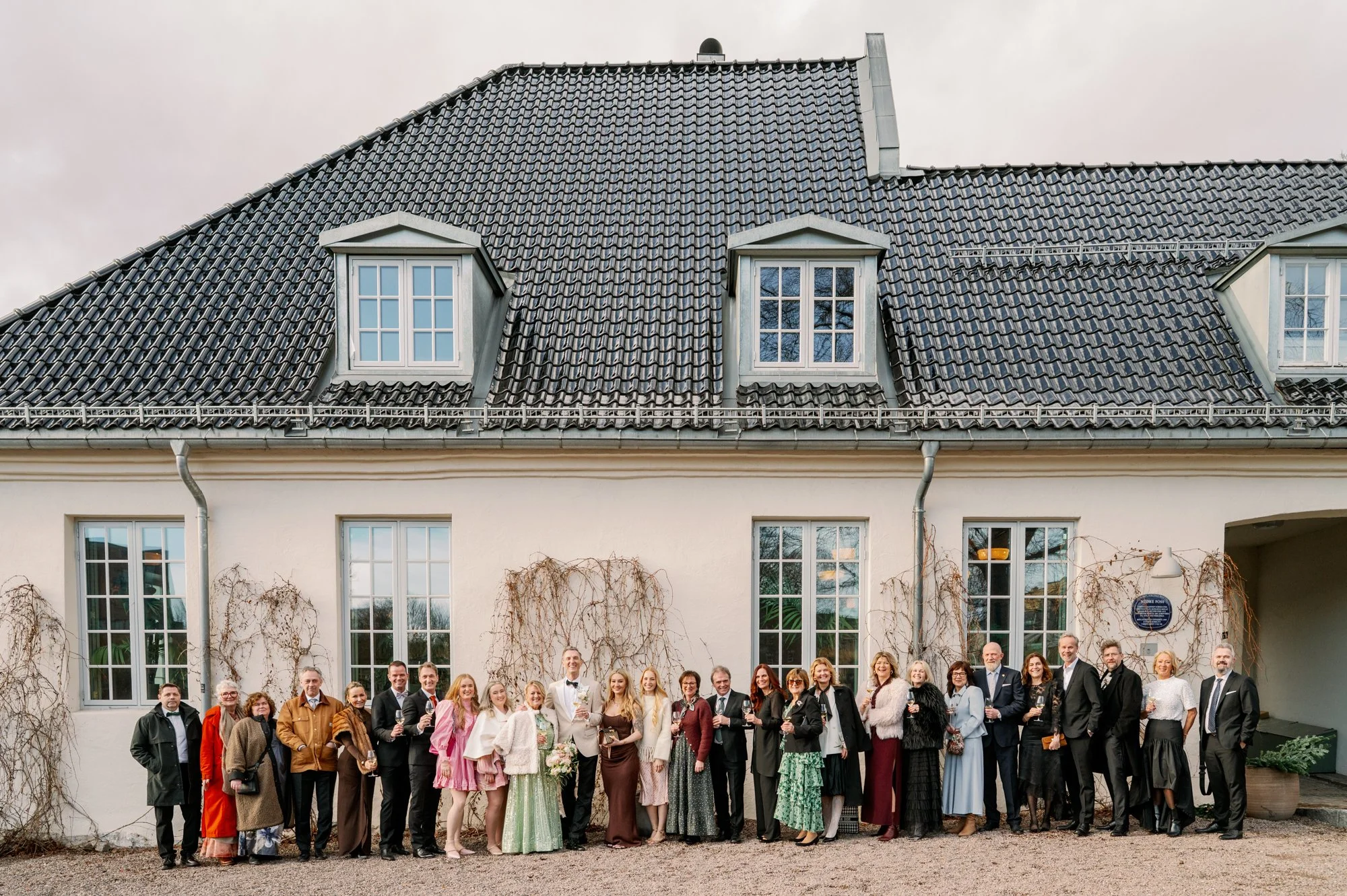 TinaRekdal_Bryllupsfotografering_NedreFossGaard_Rådhuset (134).JPG