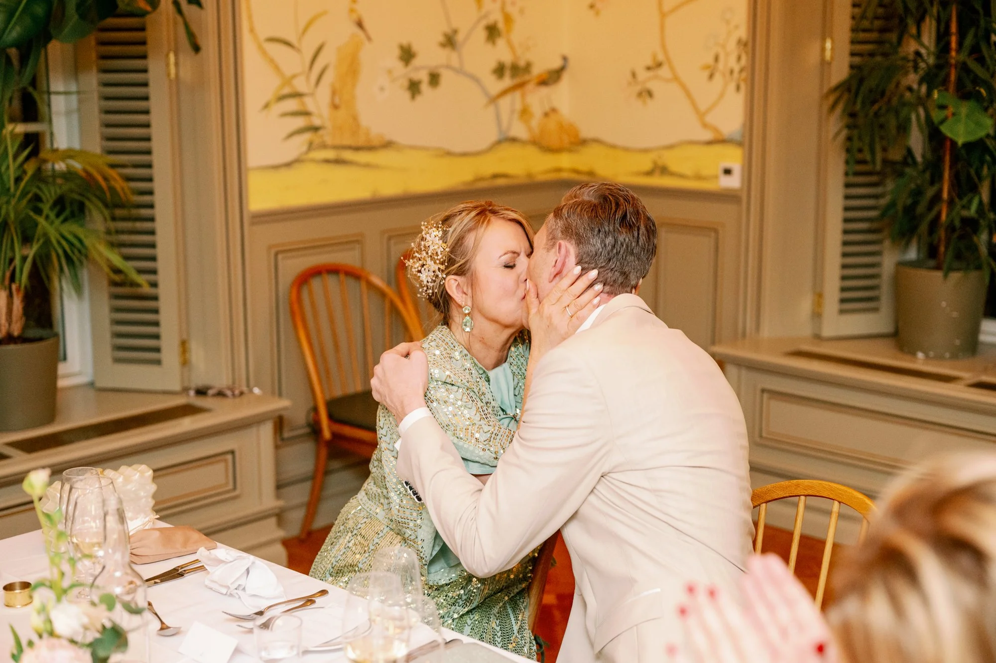 TinaRekdal_Bryllupsfotografering_NedreFossGaard_Rådhuset (223).JPG