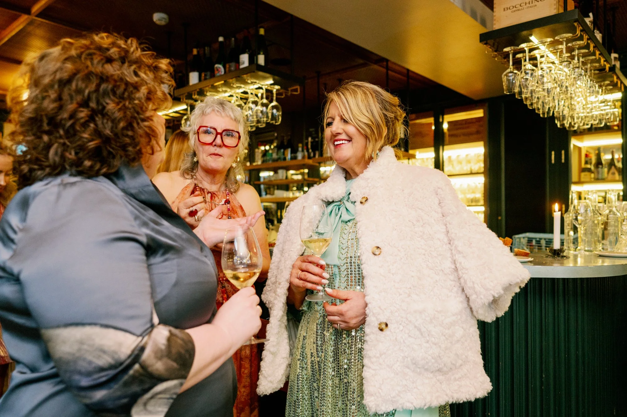 TinaRekdal_Bryllupsfotografering_NedreFossGaard_Rådhuset (150).JPG