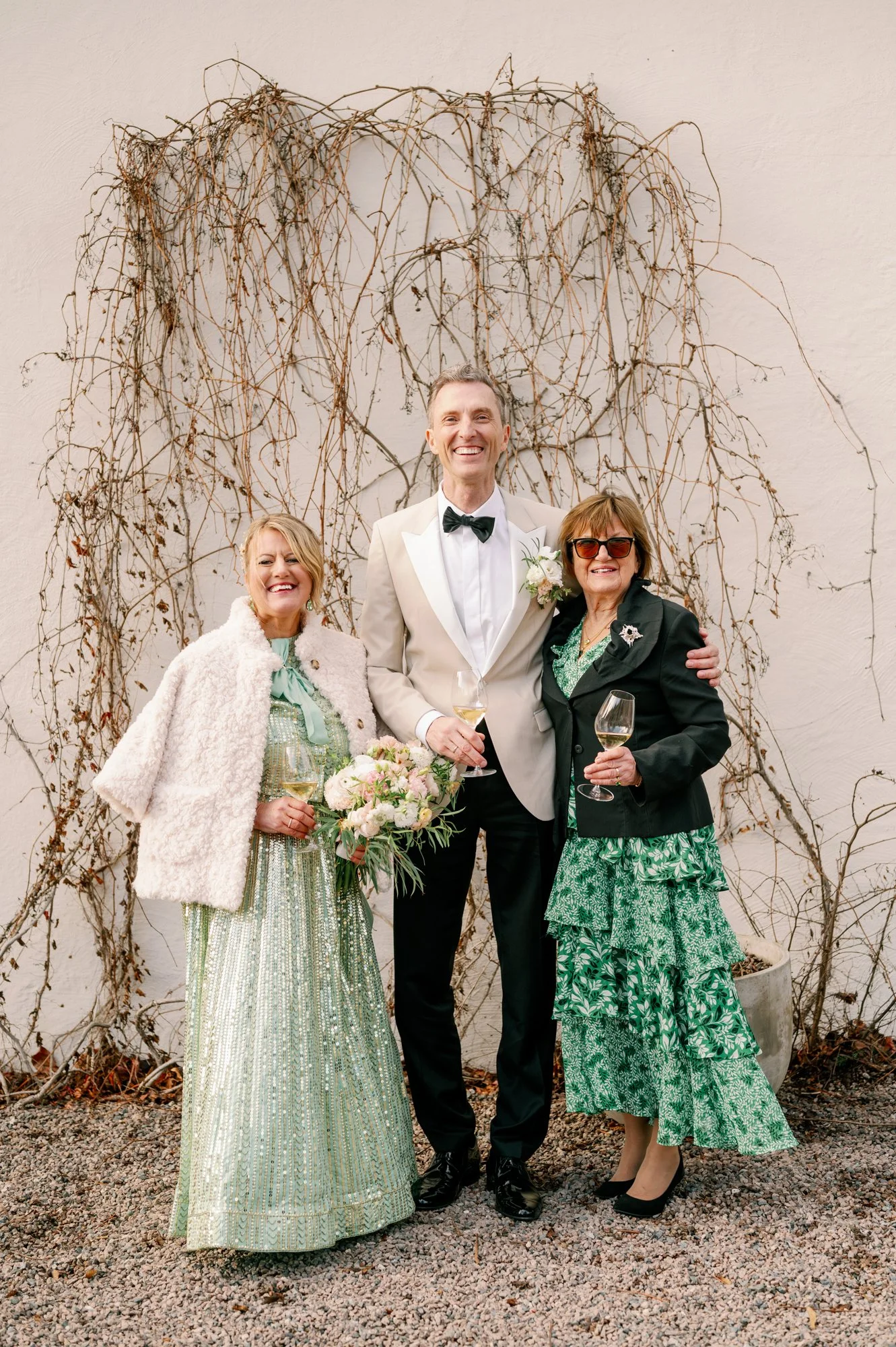 TinaRekdal_Bryllupsfotografering_NedreFossGaard_Rådhuset (135).JPG