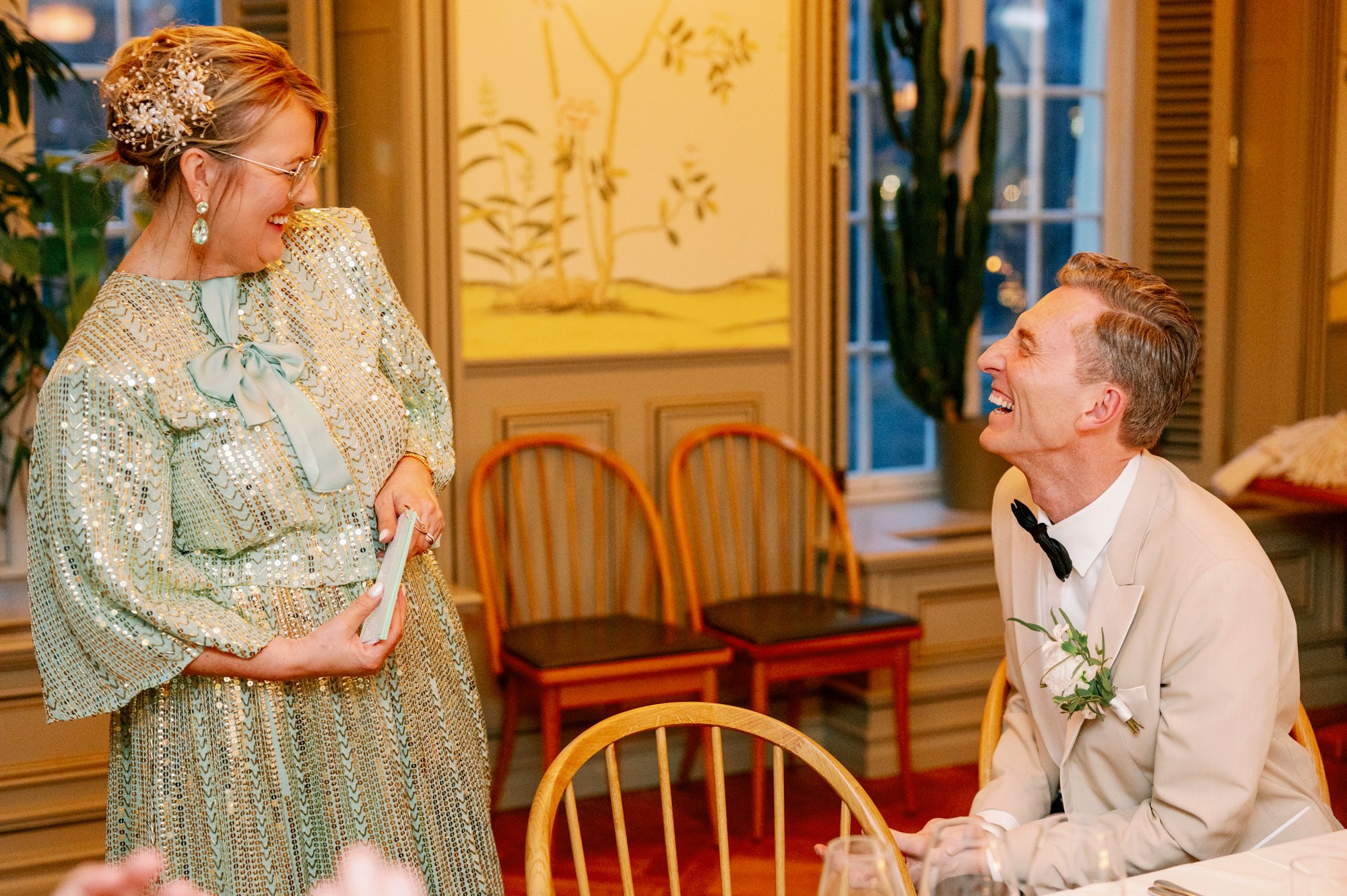 TinaRekdal_Bryllupsfotografering_NedreFossGaard_Rådhuset (212).JPG