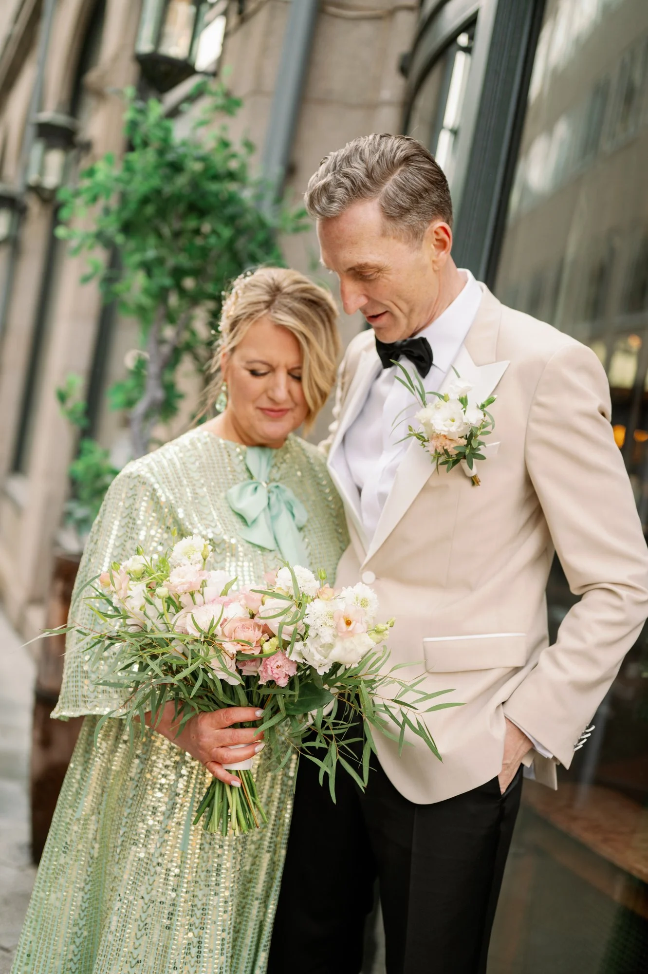 TinaRekdal_Bryllupsfotografering_NedreFossGaard_Rådhuset (54).JPG