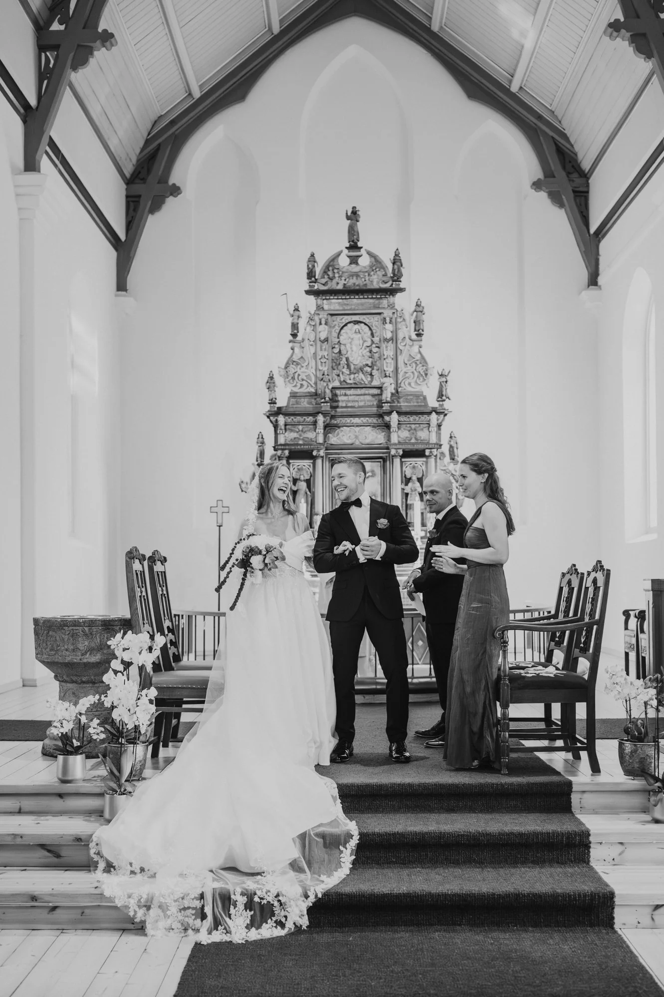 TinaRekdal_Bryllupsfotograf_VillaNore (51).JPG