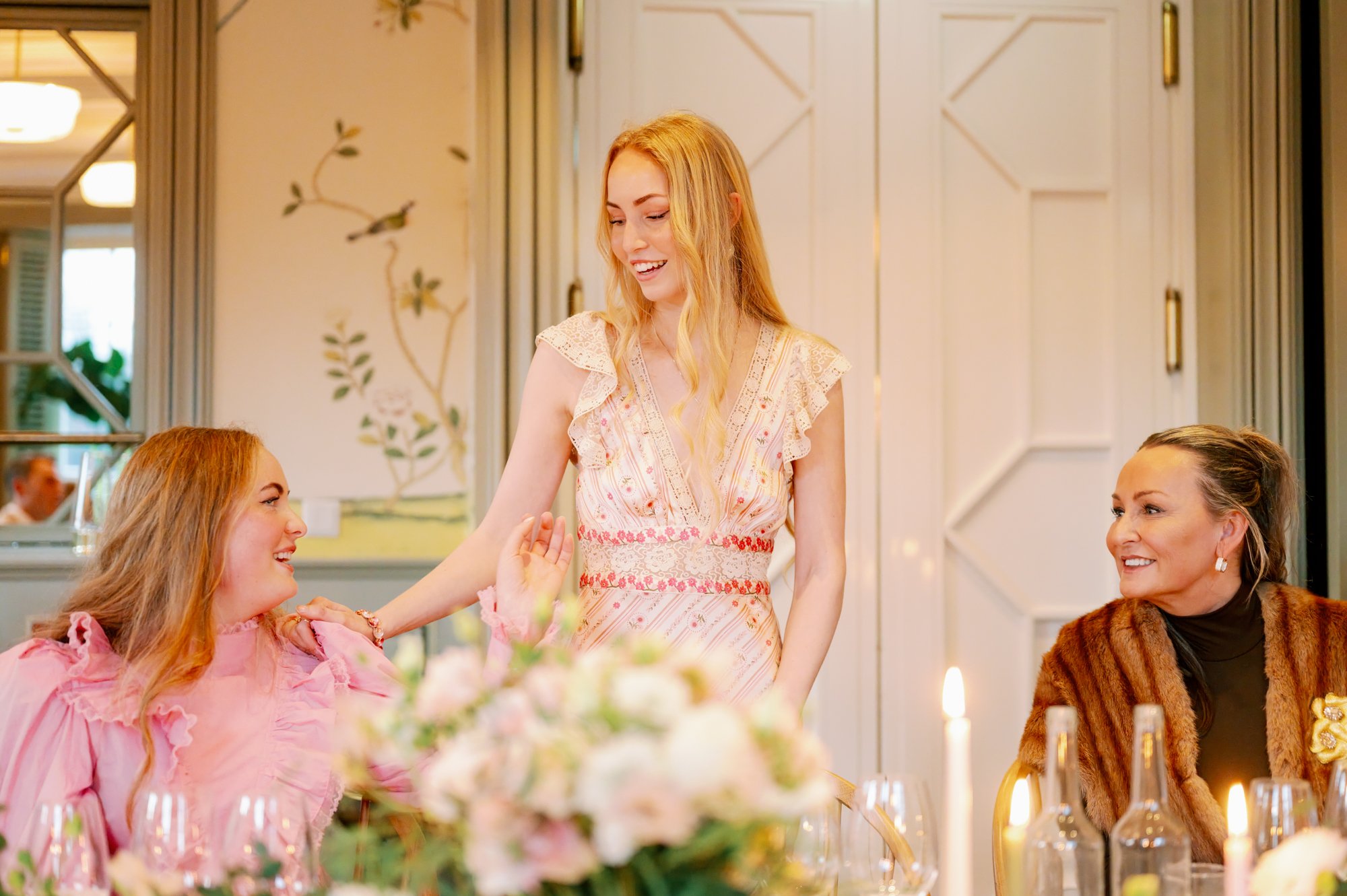 TinaRekdal_Bryllupsfotografering_NedreFossGaard_Rådhuset (206).JPG