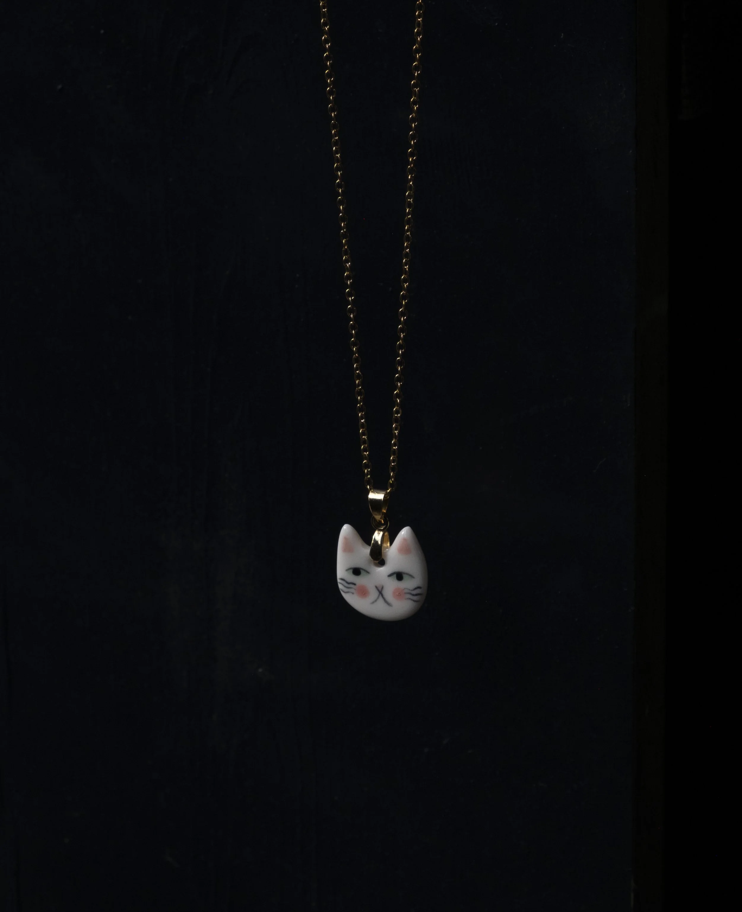 cat necklace 2.jpg