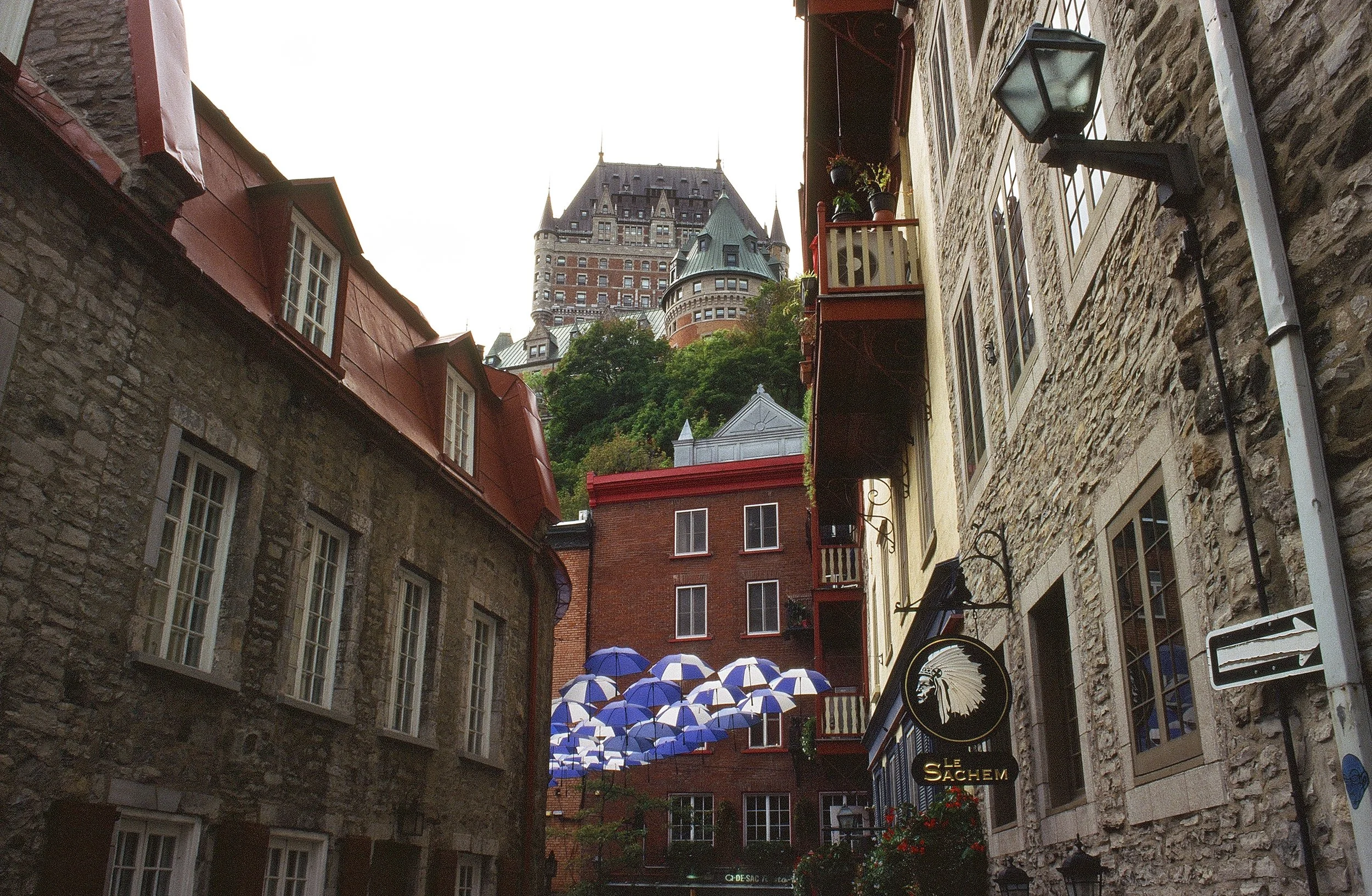 Quebec City, QC / Kodak Ektachrome 100 / 35mm