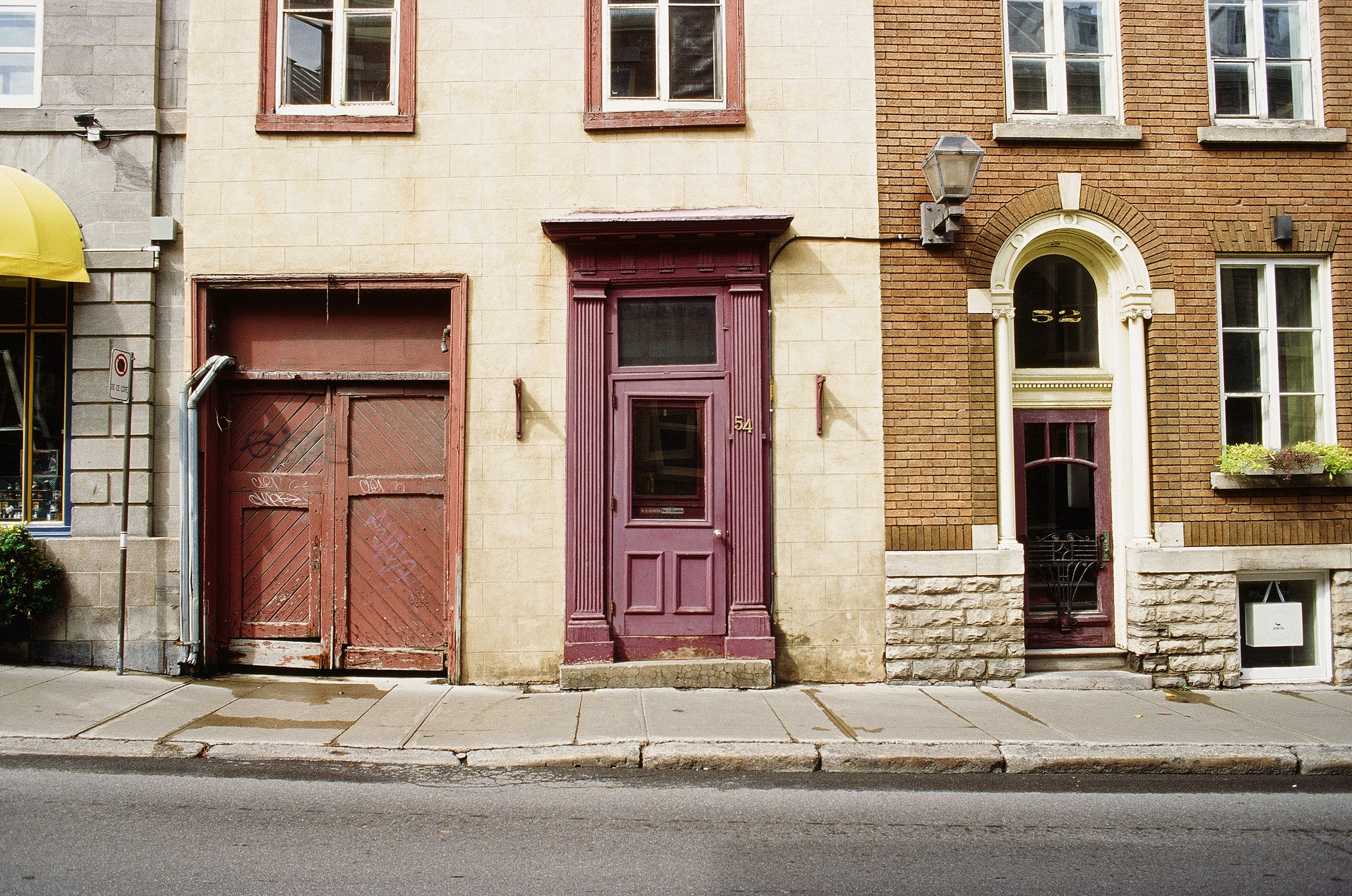 Quebec City, QC / Kodak Ektachrome 100 / 35mm