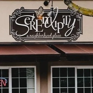 Studio Happy Hour at Serendipity Lounge