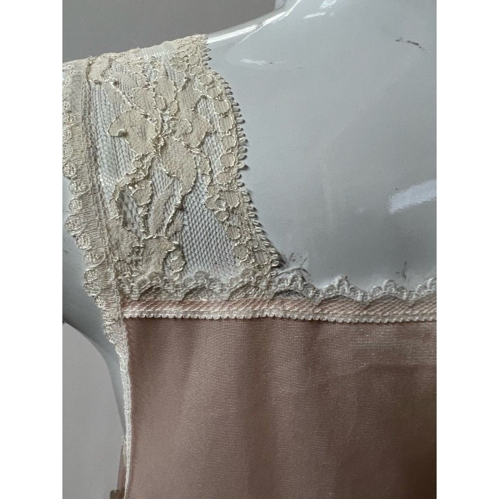 https://i.etsystatic.com/6938080/r/il/c5d099/4336490984/il_fullxfull.4336490984_bwmq.jpg
