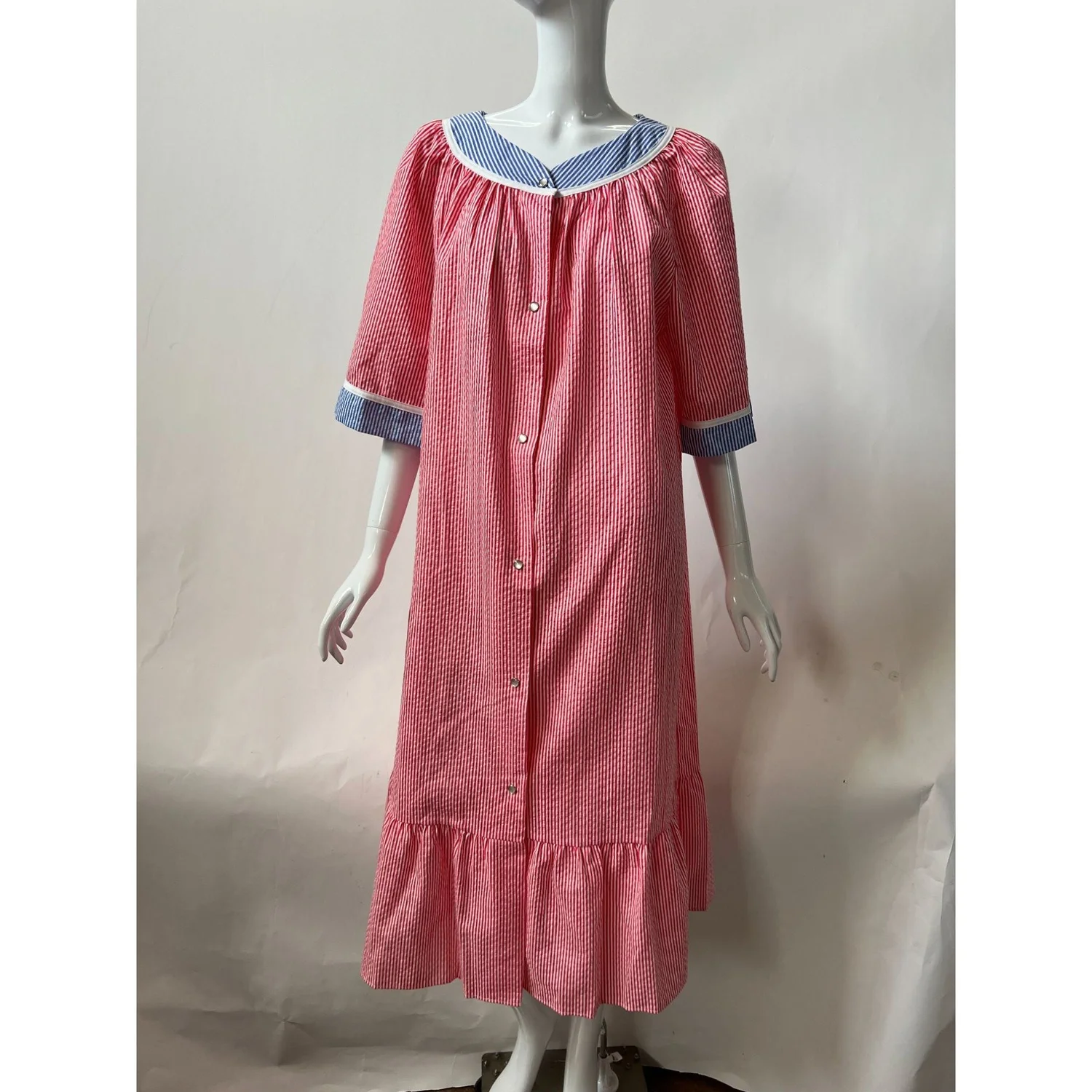 white christmas dresses 1970's Vintage Patterned Polished Cotton House Dress – Kitsch Vintage main image 1
