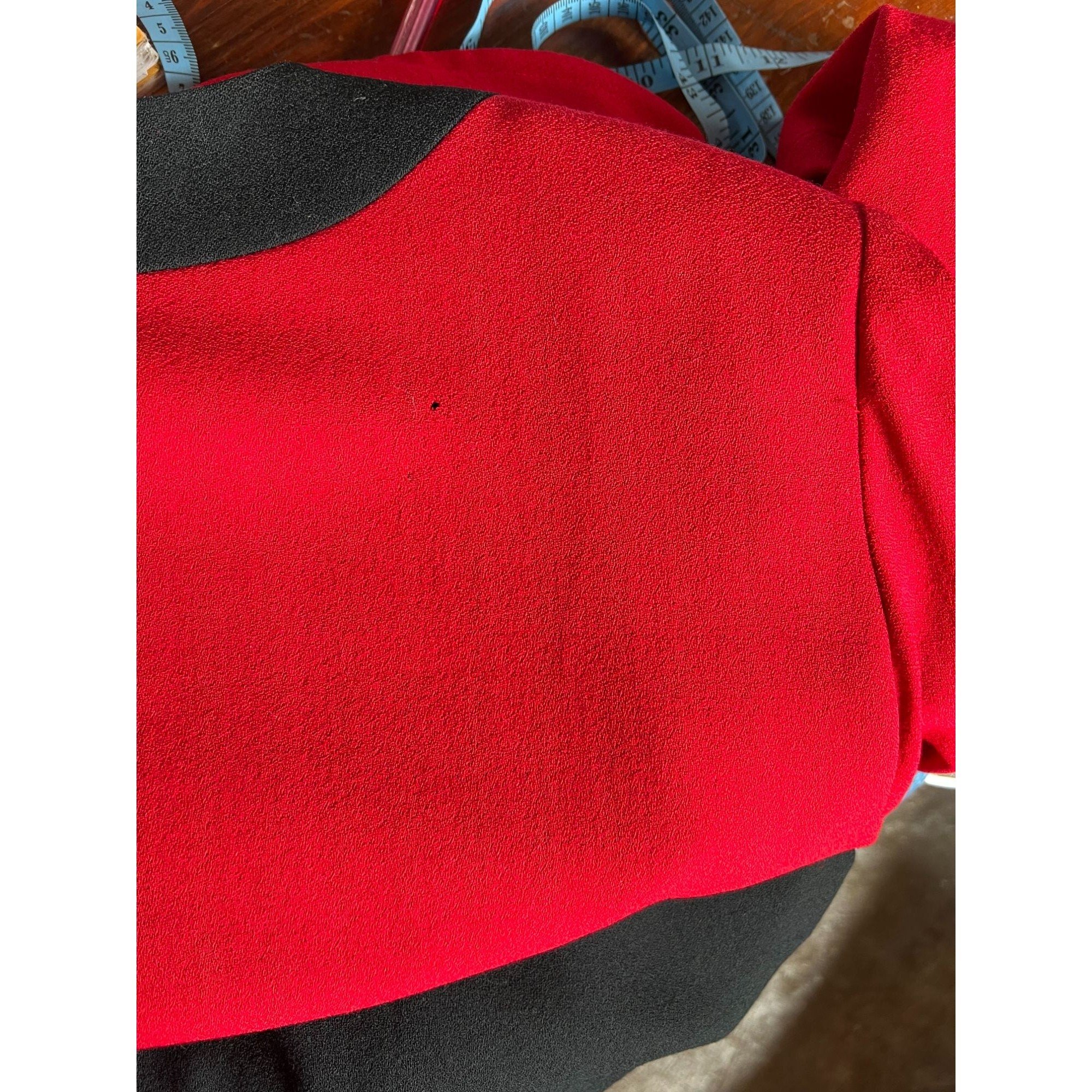 https://i.etsystatic.com/6938080/r/il/d1f1aa/4264094735/il_fullxfull.4264094735_iwn6.jpg