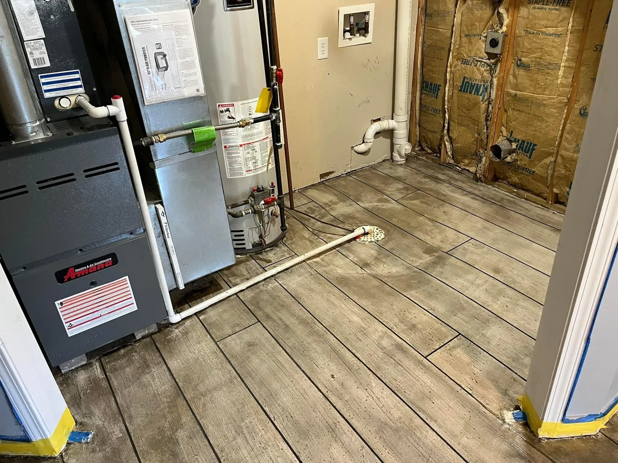 Gray Weathered Barnwood 2.JPG