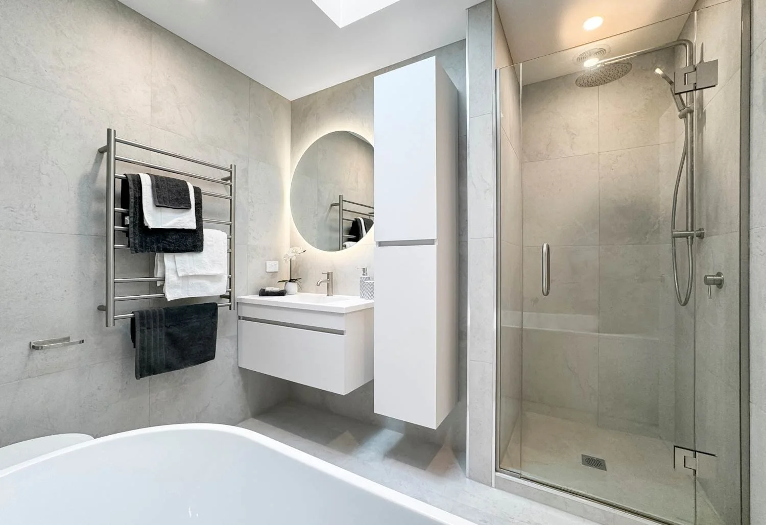 Gibraltar - Bathroom .jpg