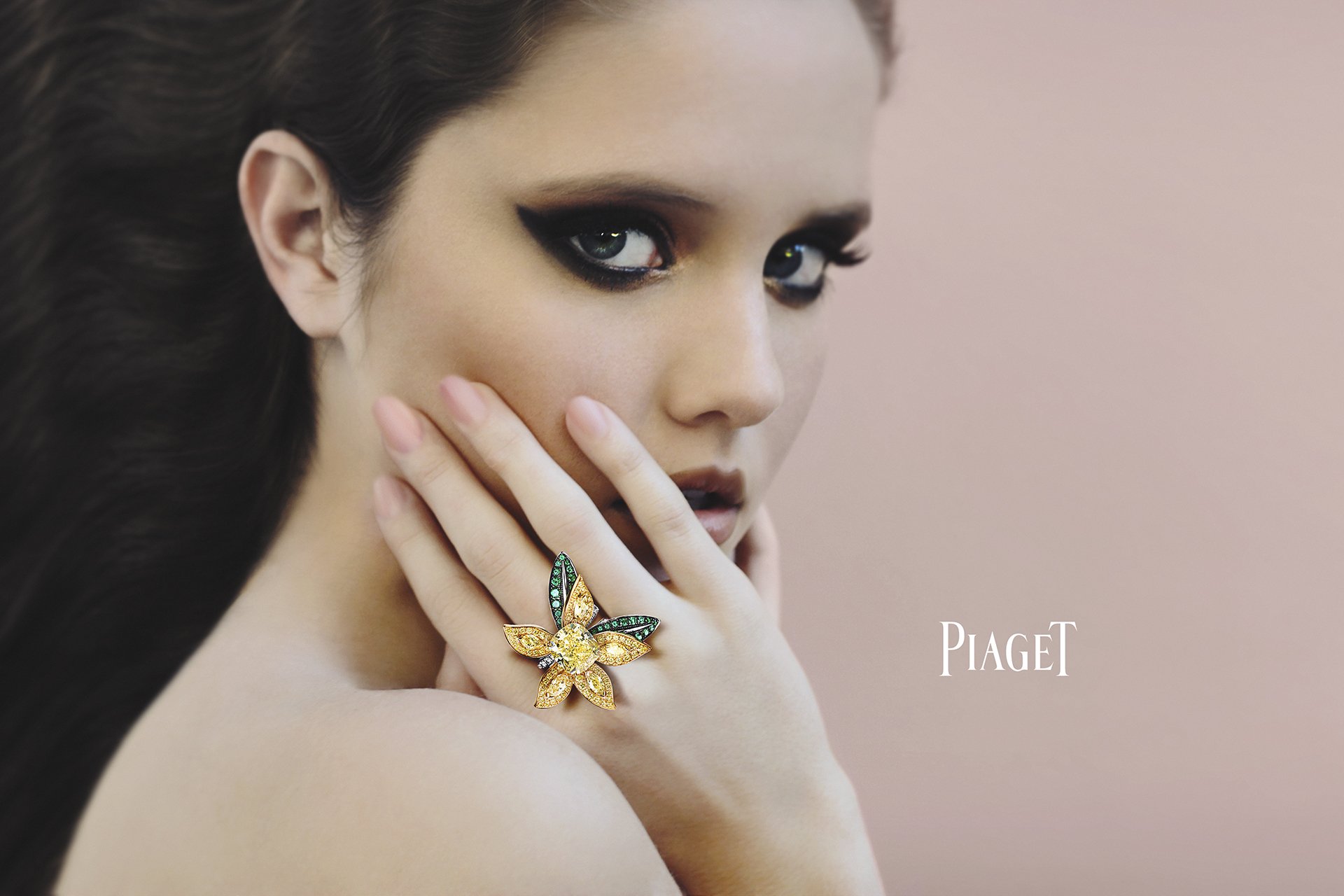 YevoImage_slideshow_2016_vy_lr_1_piaget.jpg