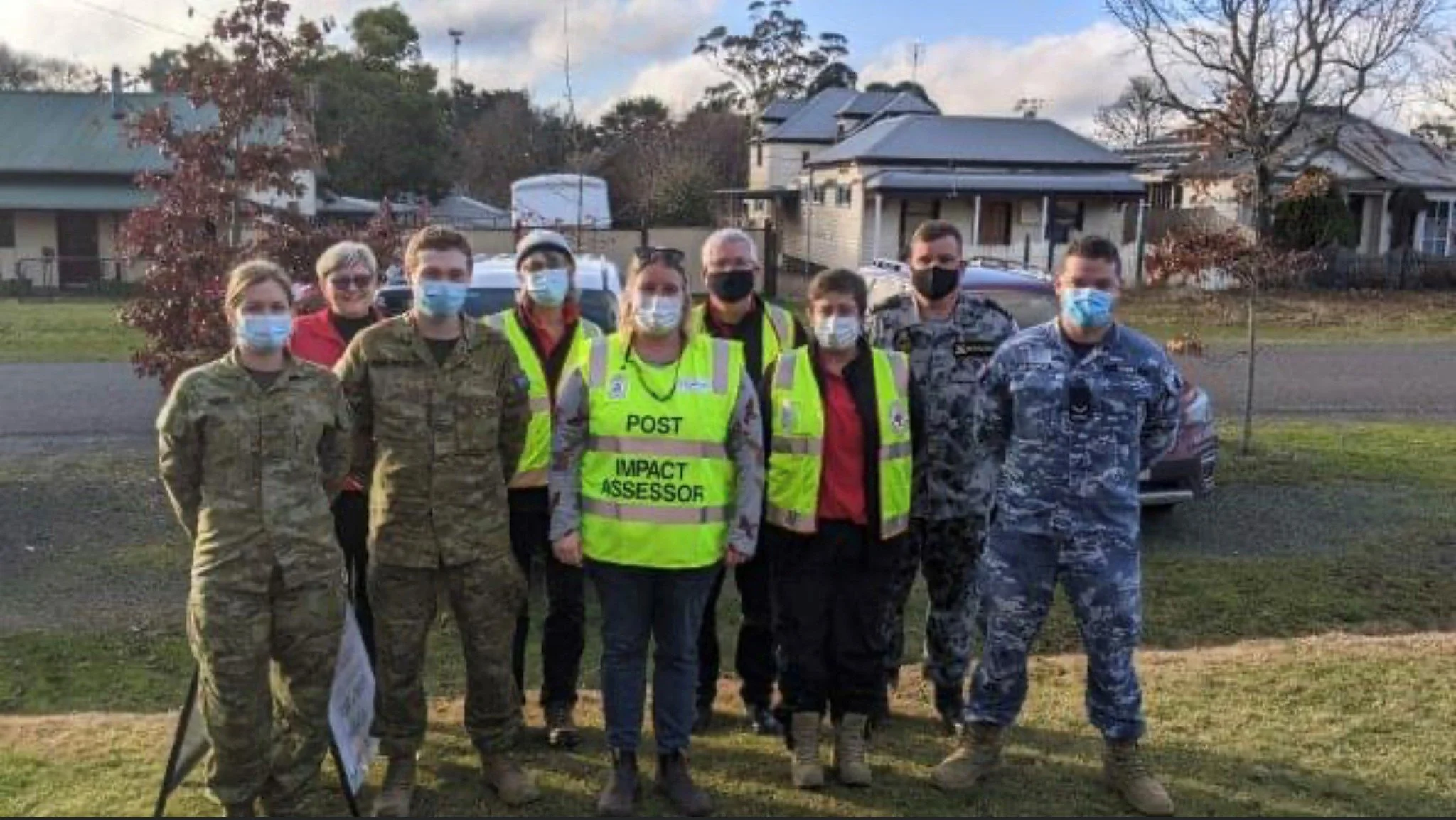 Website 5102 - Storm - Clean up 3 - Red Cross and ADF by Hepburn Council or Cr Hood - Born digital.jpg