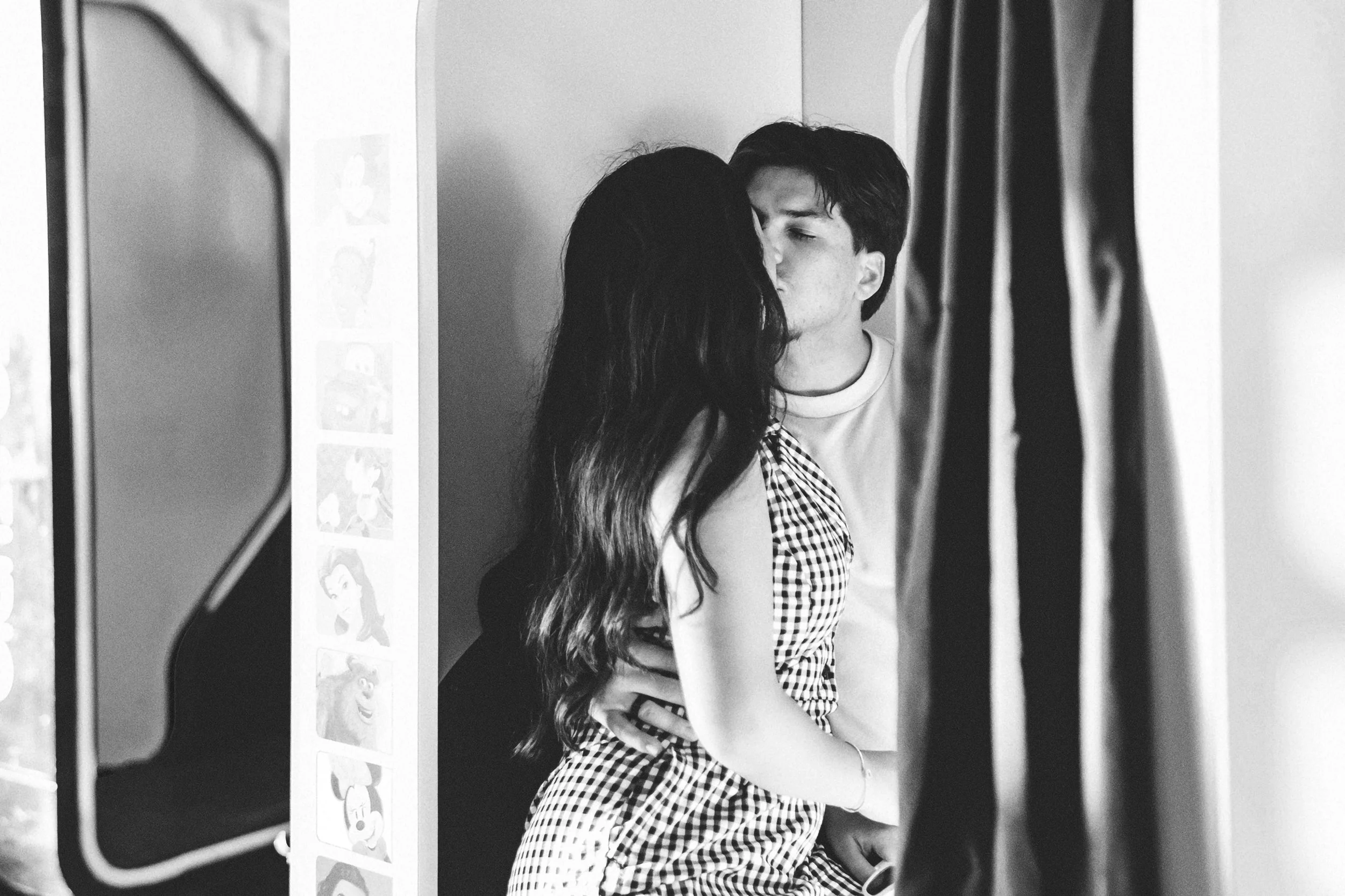 LainiPhoto_SantaMonica-Couple-Portraits_Aug2025 (9).jpg