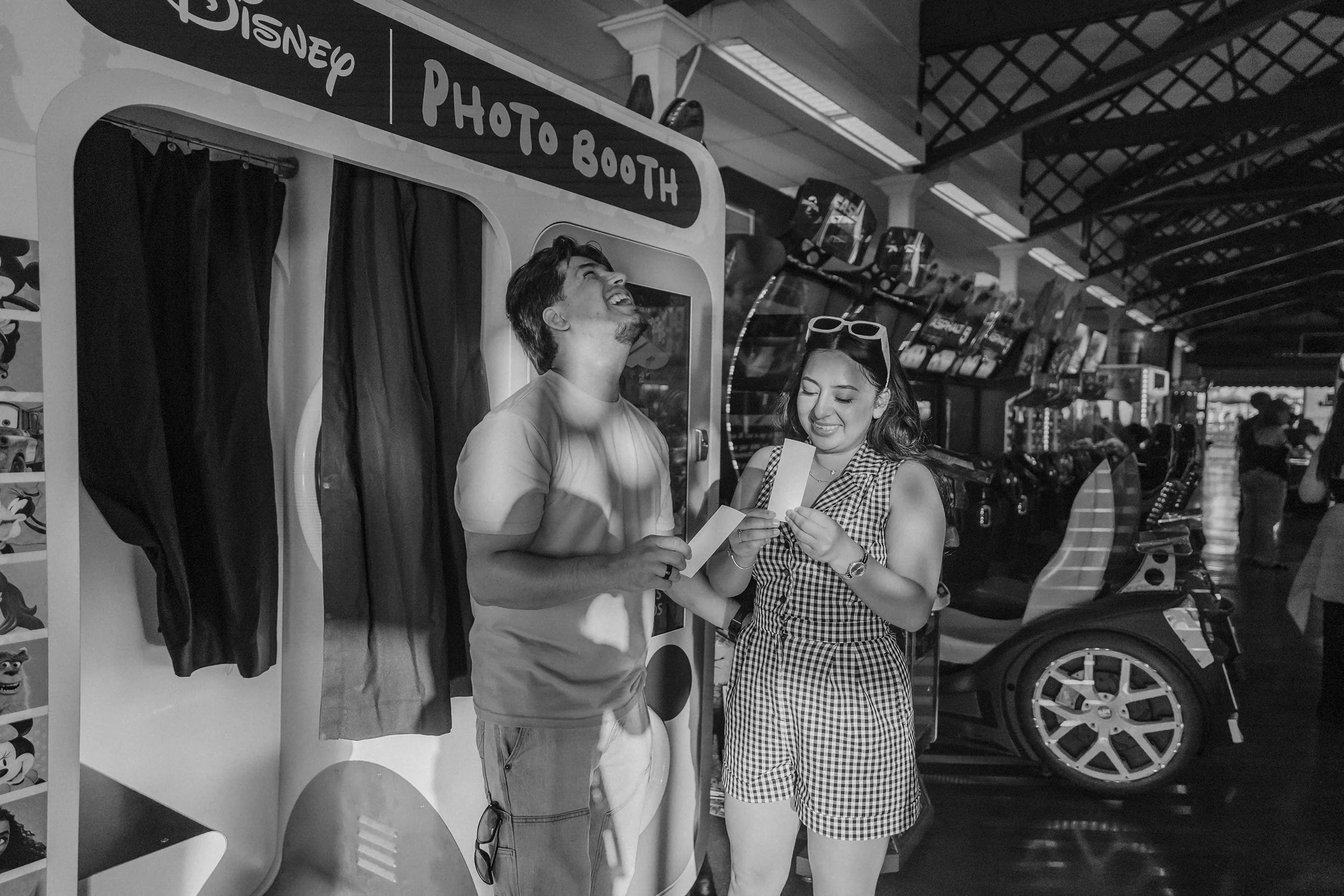 LainiPhoto_SantaMonica-Couple-Portraits_Aug2025 (15).jpg