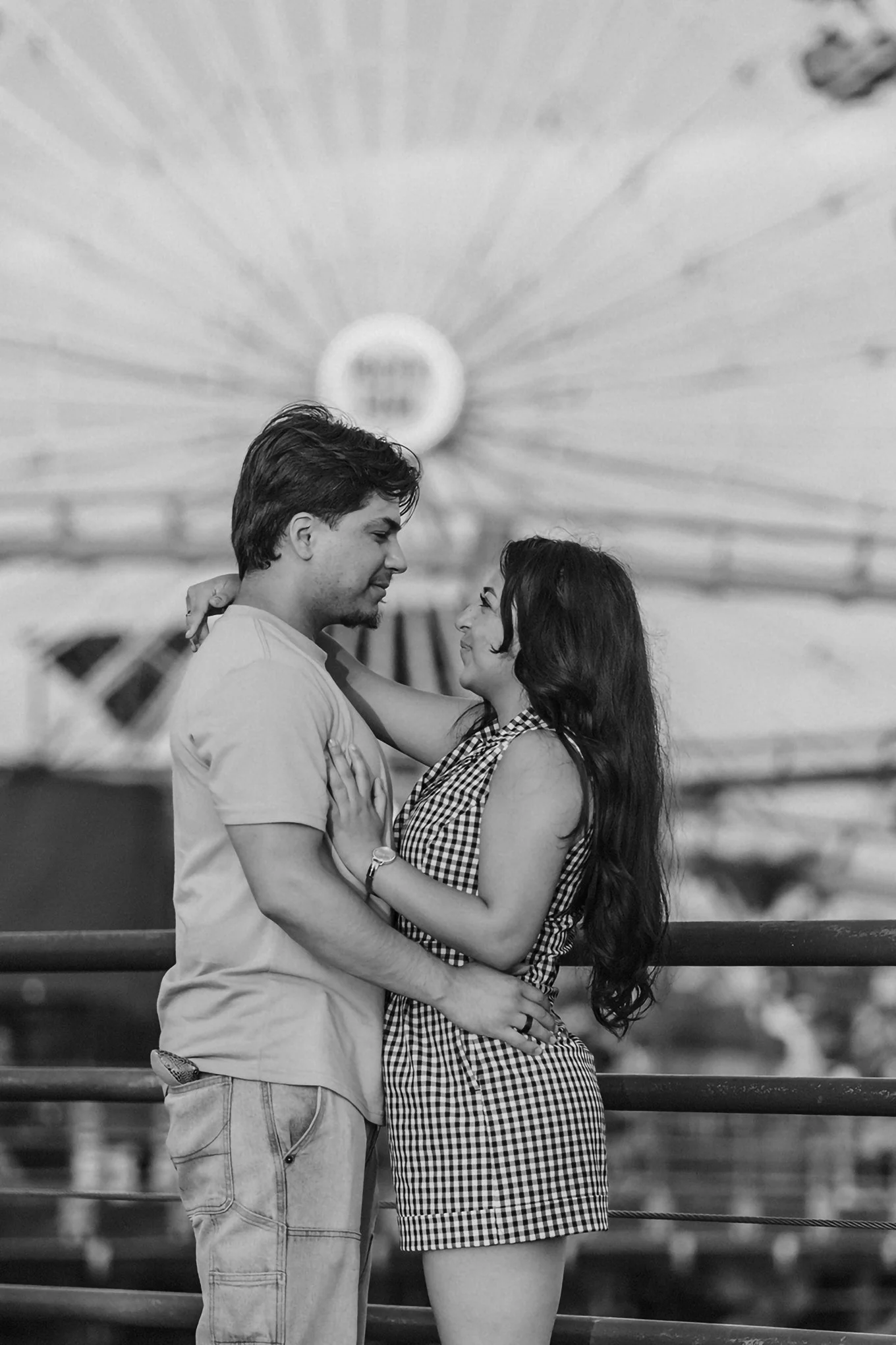 LainiPhoto_SantaMonica-Couple-Portraits_Aug2025 (23).jpg