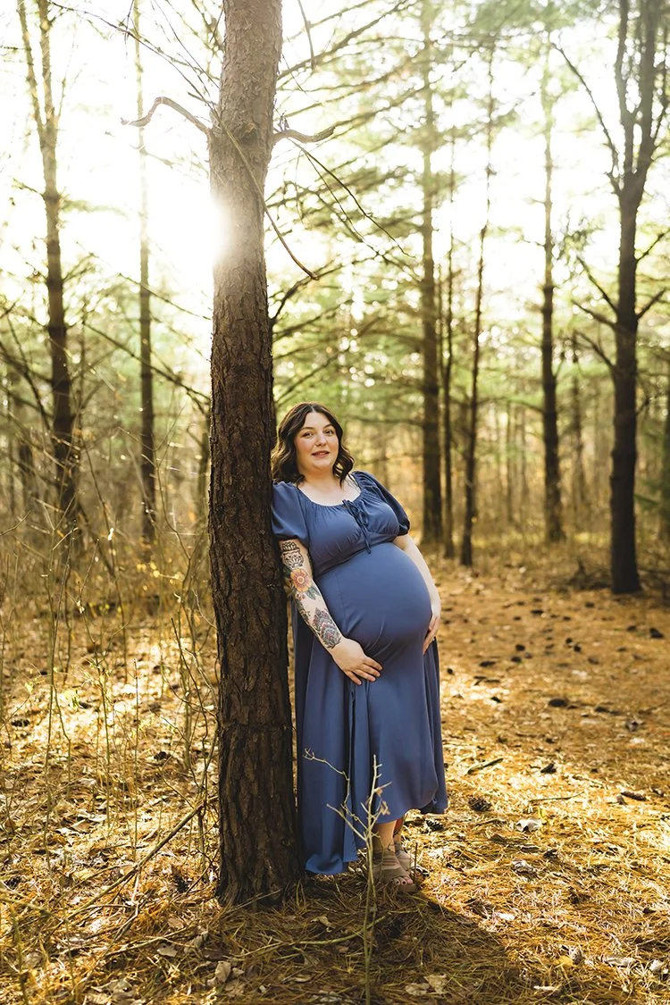 Indiana-Maternity-Photographer-LainiPhoto-Outdoor-Portraits_19.jpg
