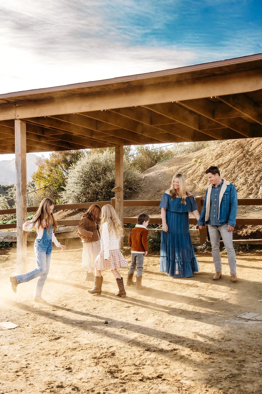 Indiana-InHome-Farmhouse-Family-Photographer (12).jpg