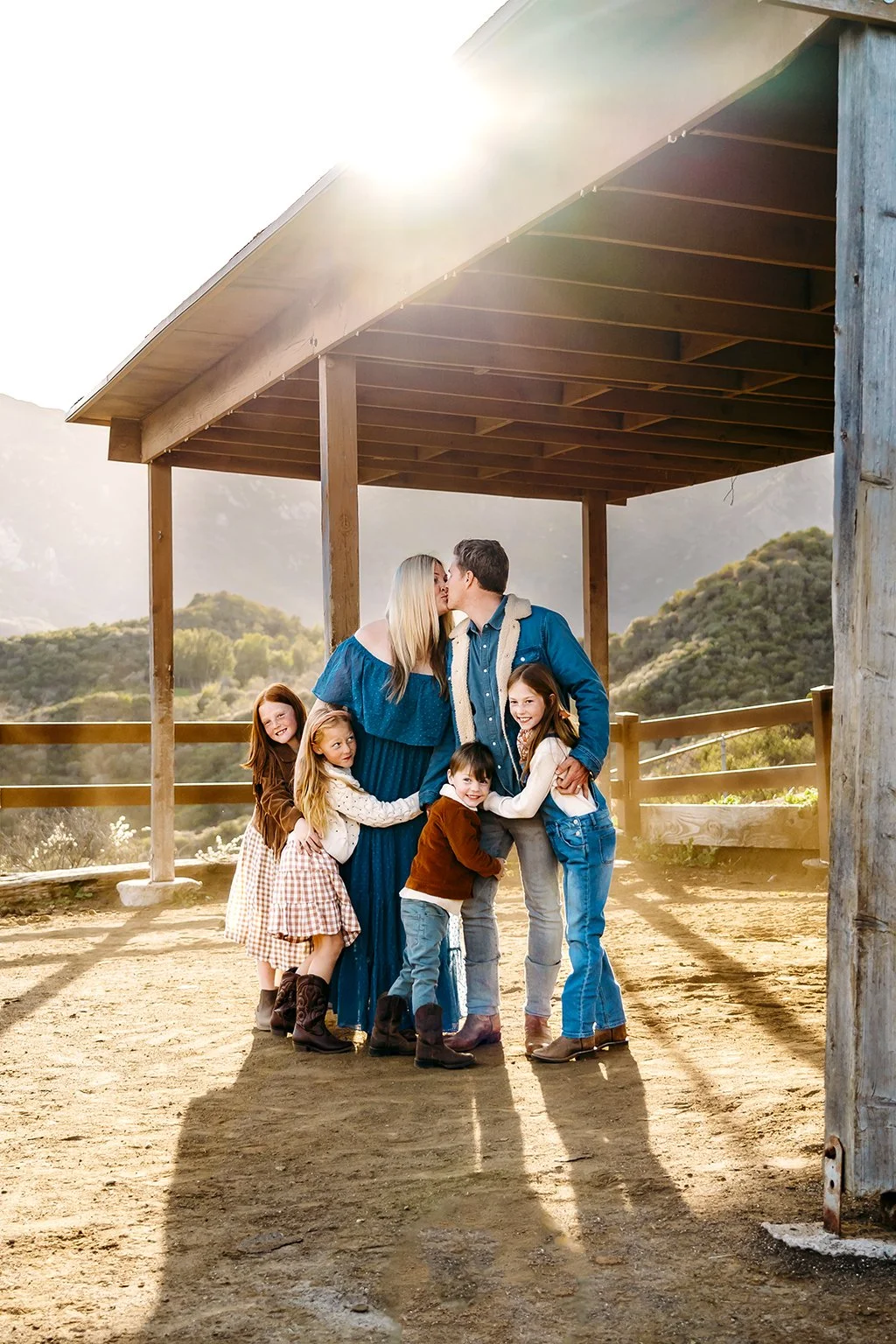 Indiana-InHome-Farmhouse-Family-Photographer (15).jpg