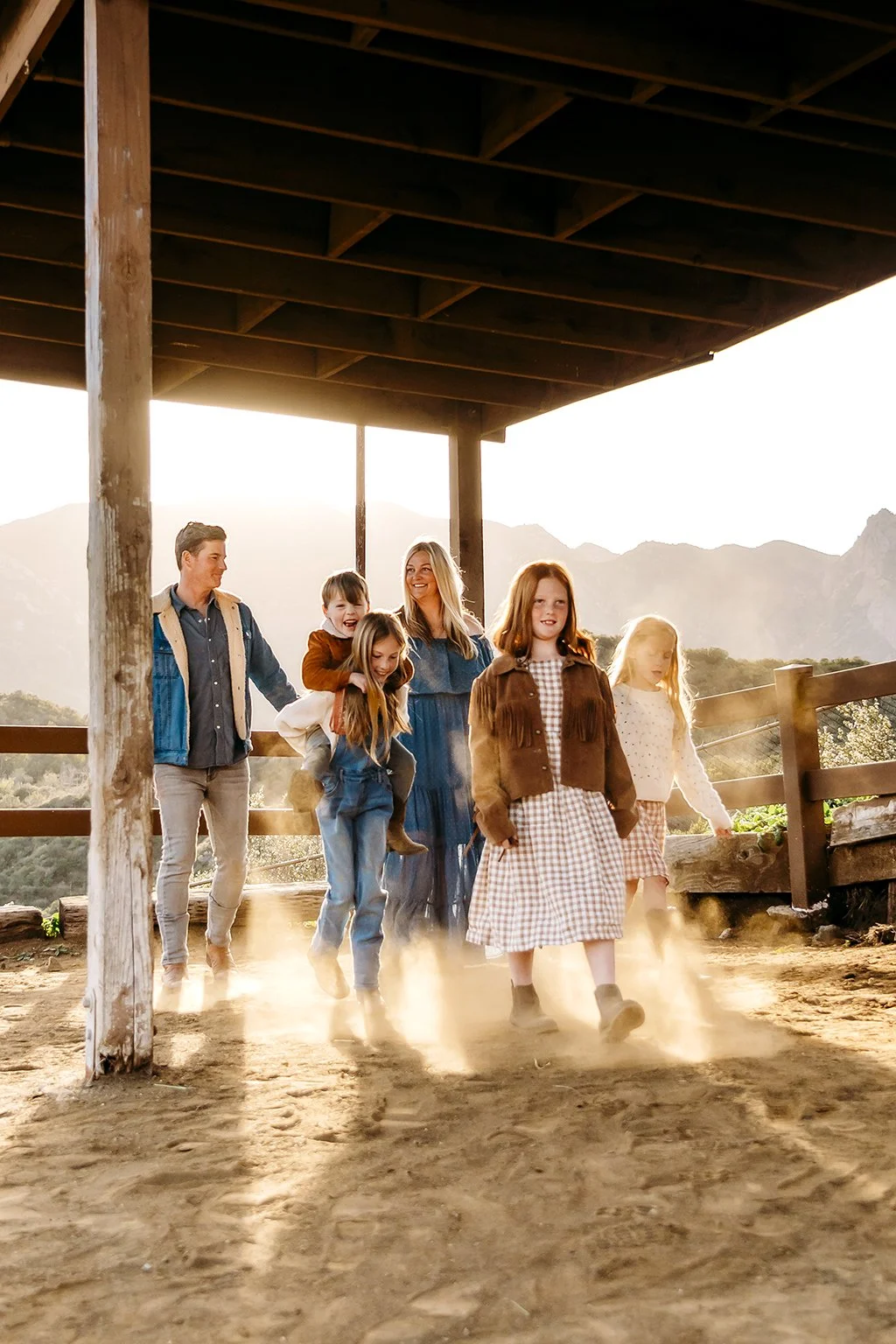 Indiana-InHome-Farmhouse-Family-Photographer (20).jpg