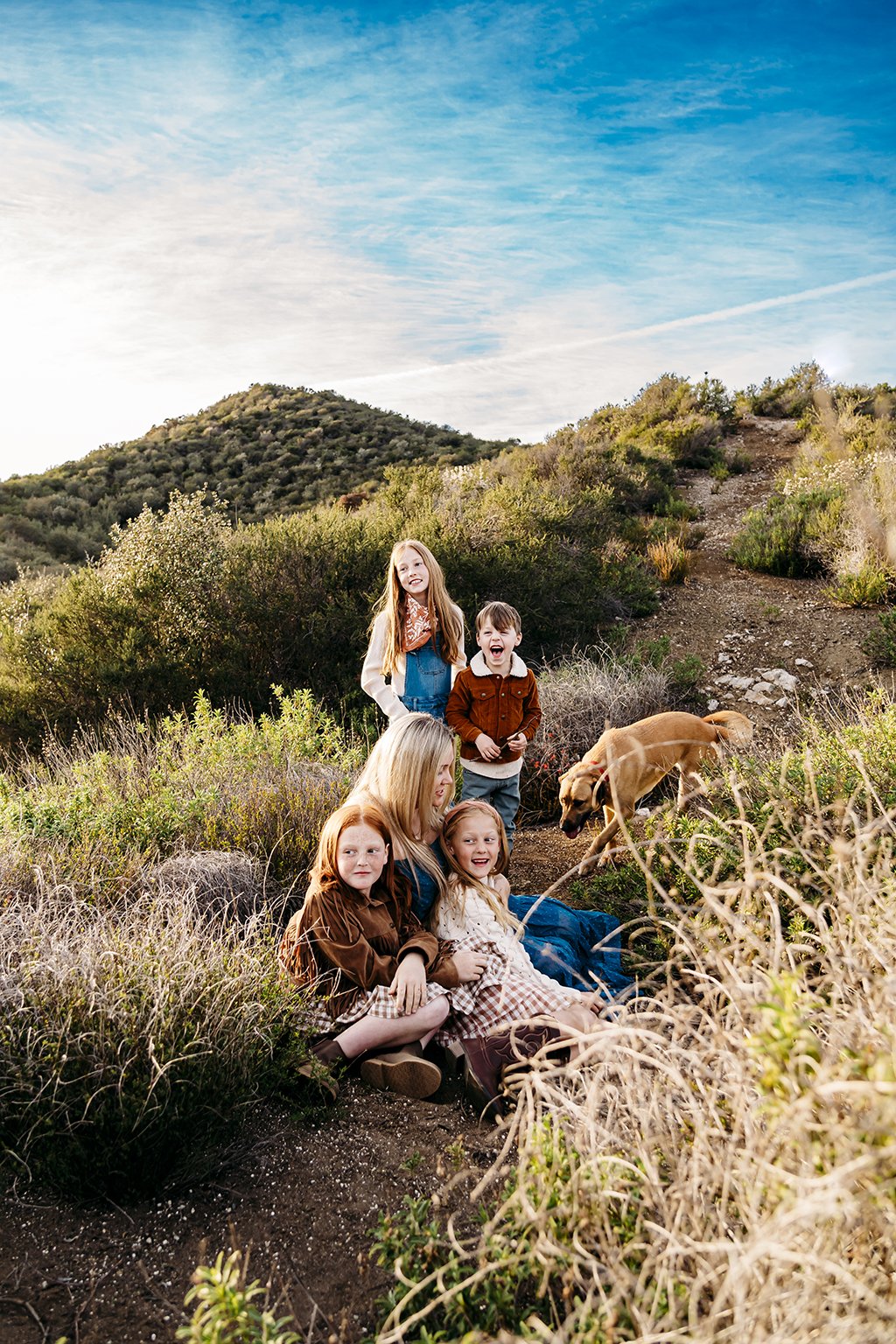 Indiana-InHome-Farmhouse-Family-Photographer (28).jpg