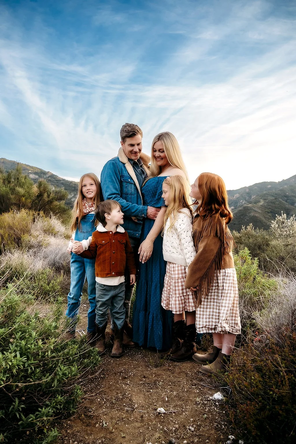 Indiana-InHome-Farmhouse-Family-Photographer (38).jpg