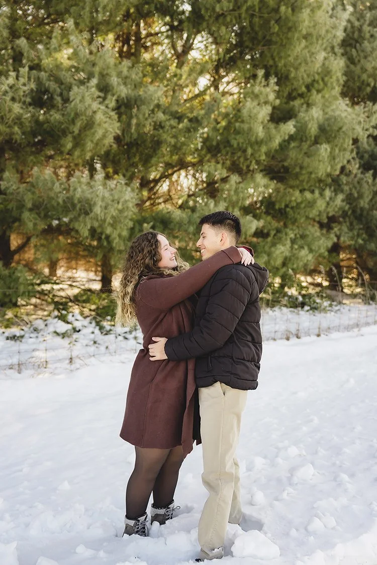 Indiana-Couple-Photographer_Midwest-Winter-Portraits_6.jpg