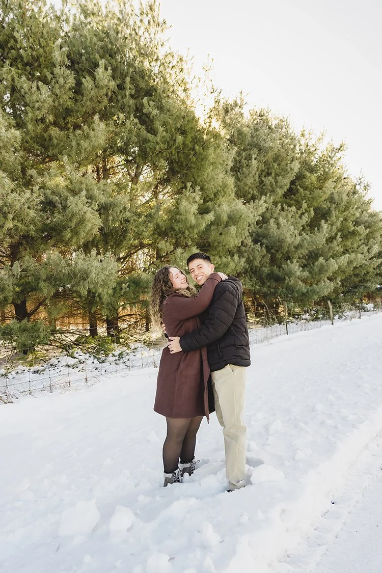 Indiana-Couple-Photographer_Midwest-Winter-Portraits_10.jpg