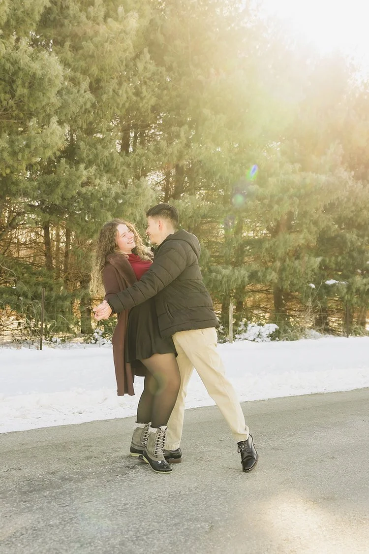 Indiana-Couple-Photographer_Midwest-Winter-Portraits_31.jpg