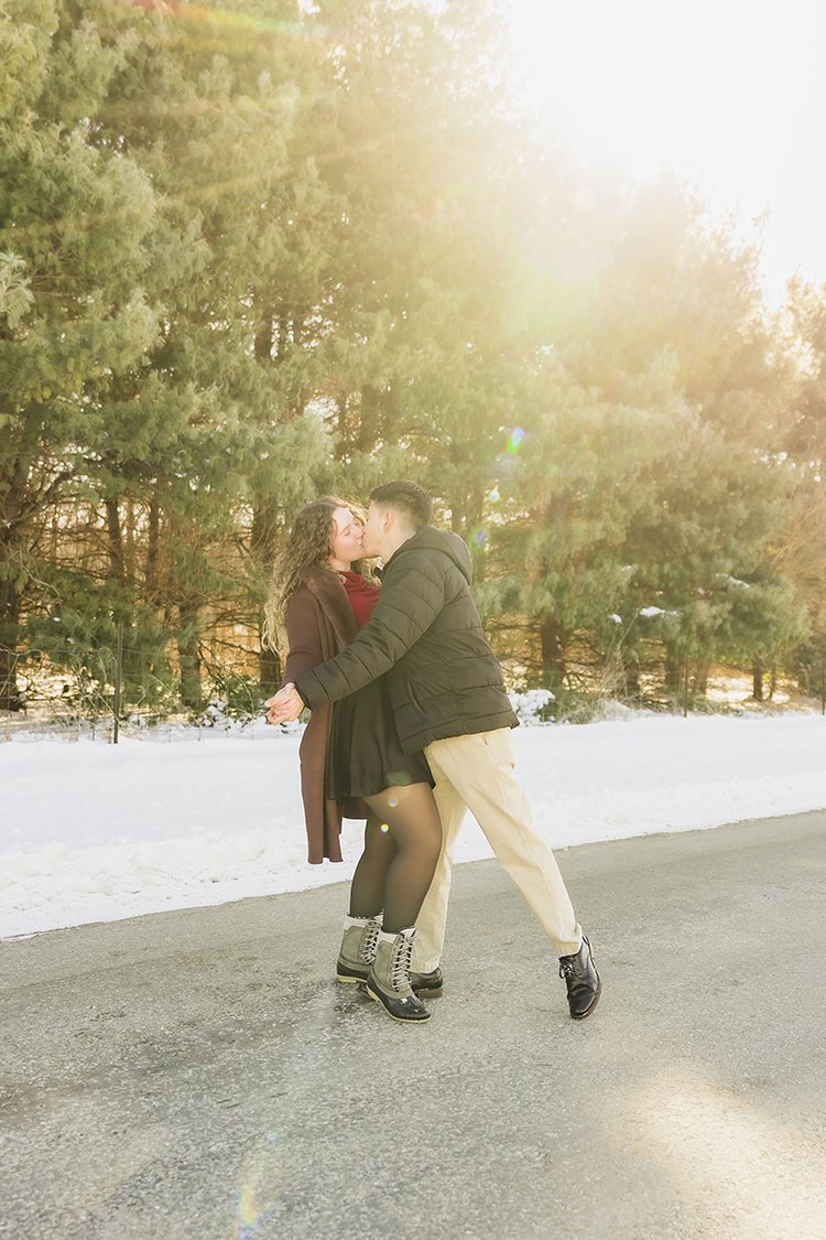 Indiana-Couple-Photographer_Midwest-Winter-Portraits_33.jpg
