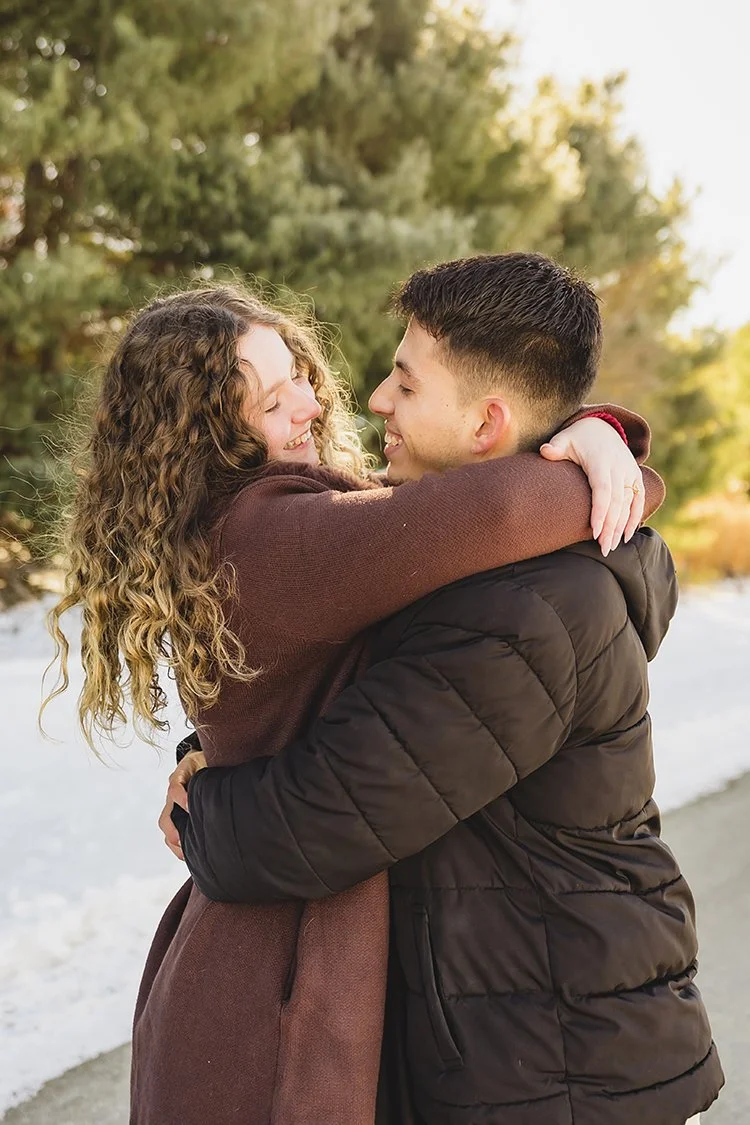 Indiana-Couple-Photographer_Midwest-Winter-Portraits_36.jpg