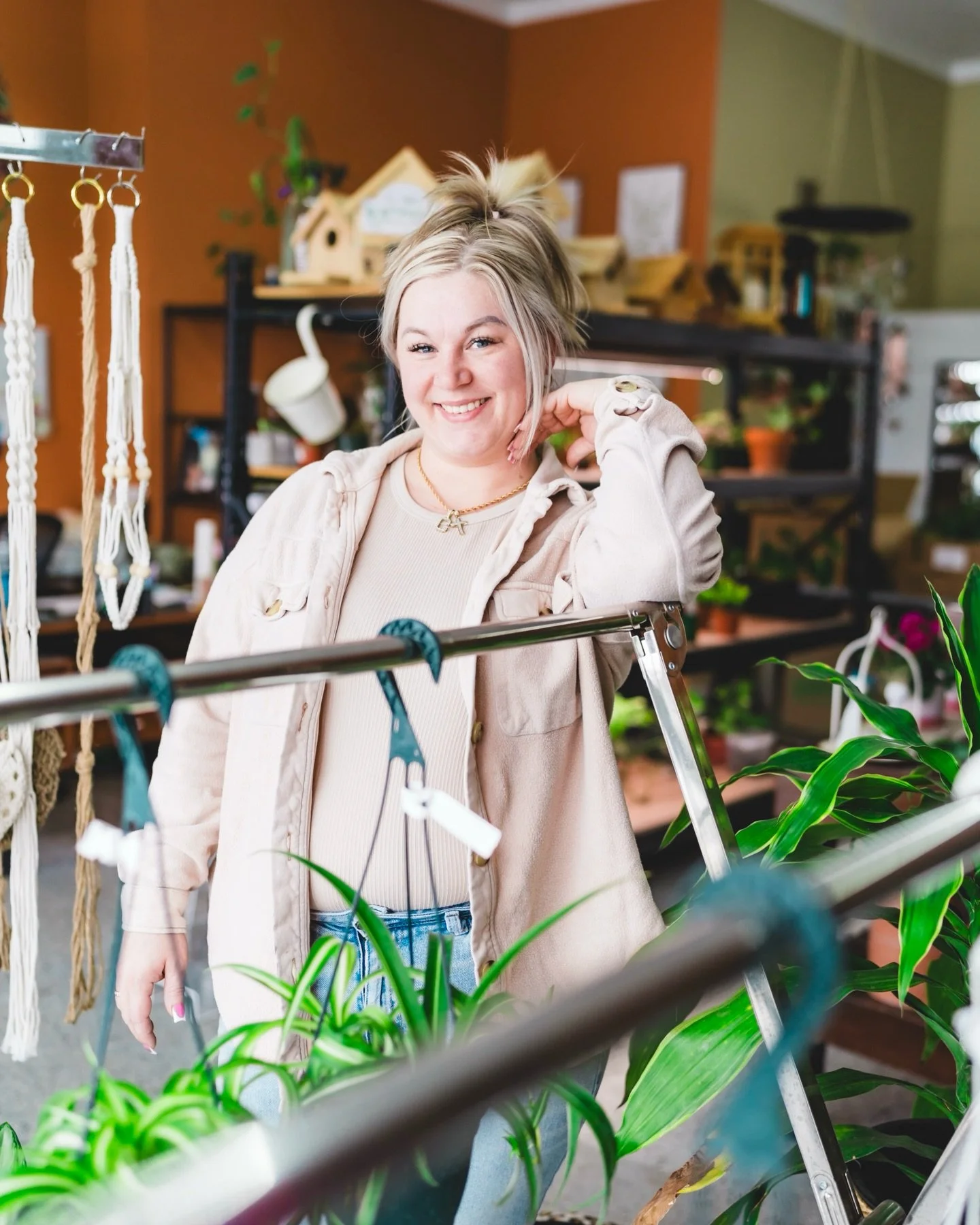 Small Business Highlight: Chelsie&rsquo;s Bloom Room 🌿🍃 

This one is for the plant lovers like me 🤭 Chelsie has built such a beautiful space with so many gorgeous plants, right here in Richmond ❤️&zwj;🔥 

Branding sessions aren&rsquo;t just abou