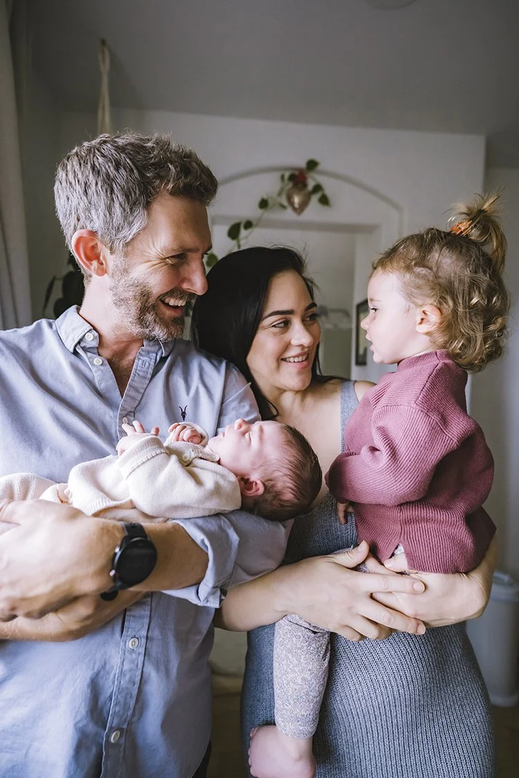 In-Home Family &amp; Newborn Session in Indiana | Natural Lifestyle Photography
