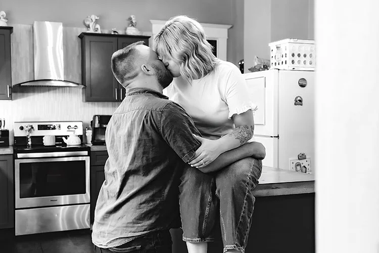 M-in-home-family-photos_LainiPhoto- (22).jpg