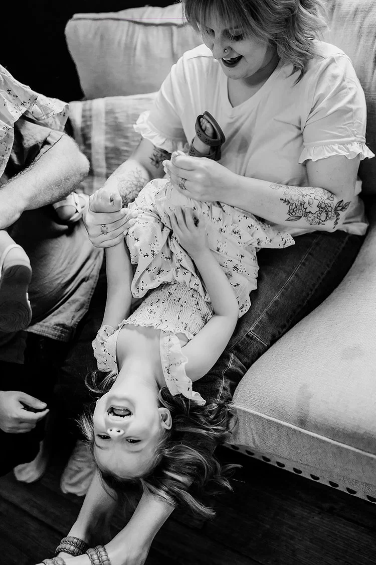 M-in-home-family-photos_LainiPhoto- (10).jpg
