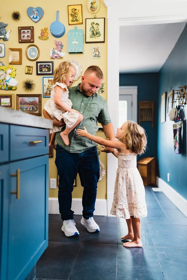 M-in-home-family-photos_LainiPhoto- (41).jpg