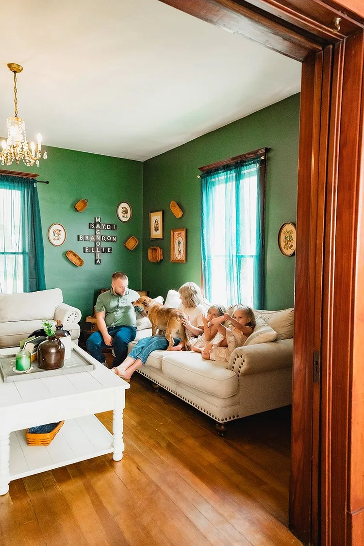 M-in-home-family-photos_LainiPhoto- (52).jpg