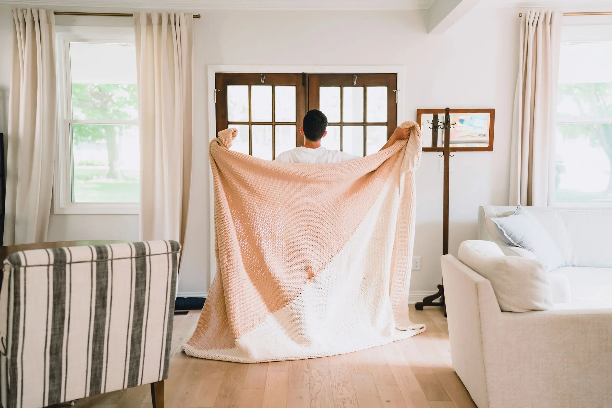 Real life styling of adult knit blankets in Indiana lifestyle photography shoot