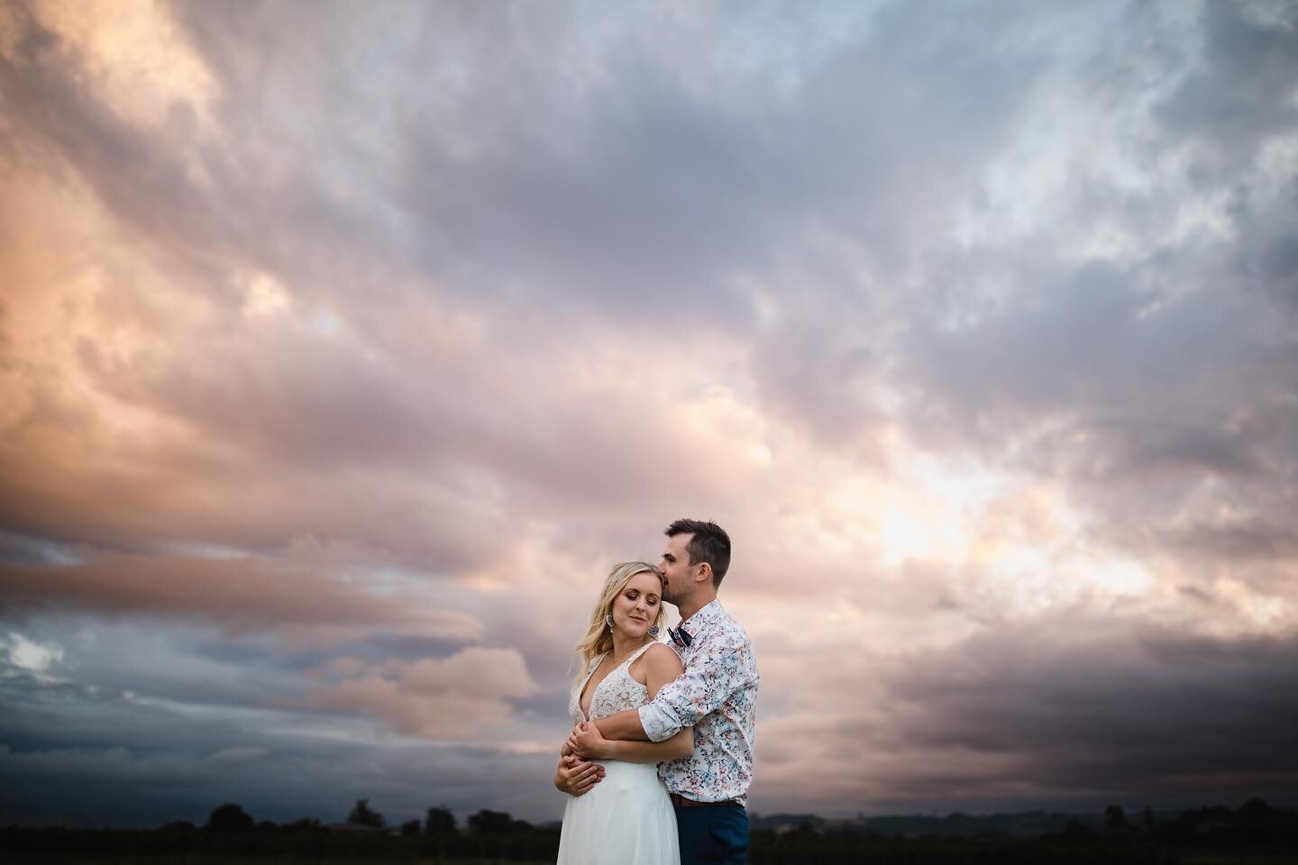 Vivi and Jake looking 😍. Vivi is an amazing photographer and videographer, so it was a real honour when she asked me to capture her day. Check out her incredible work here @vvisual_nz