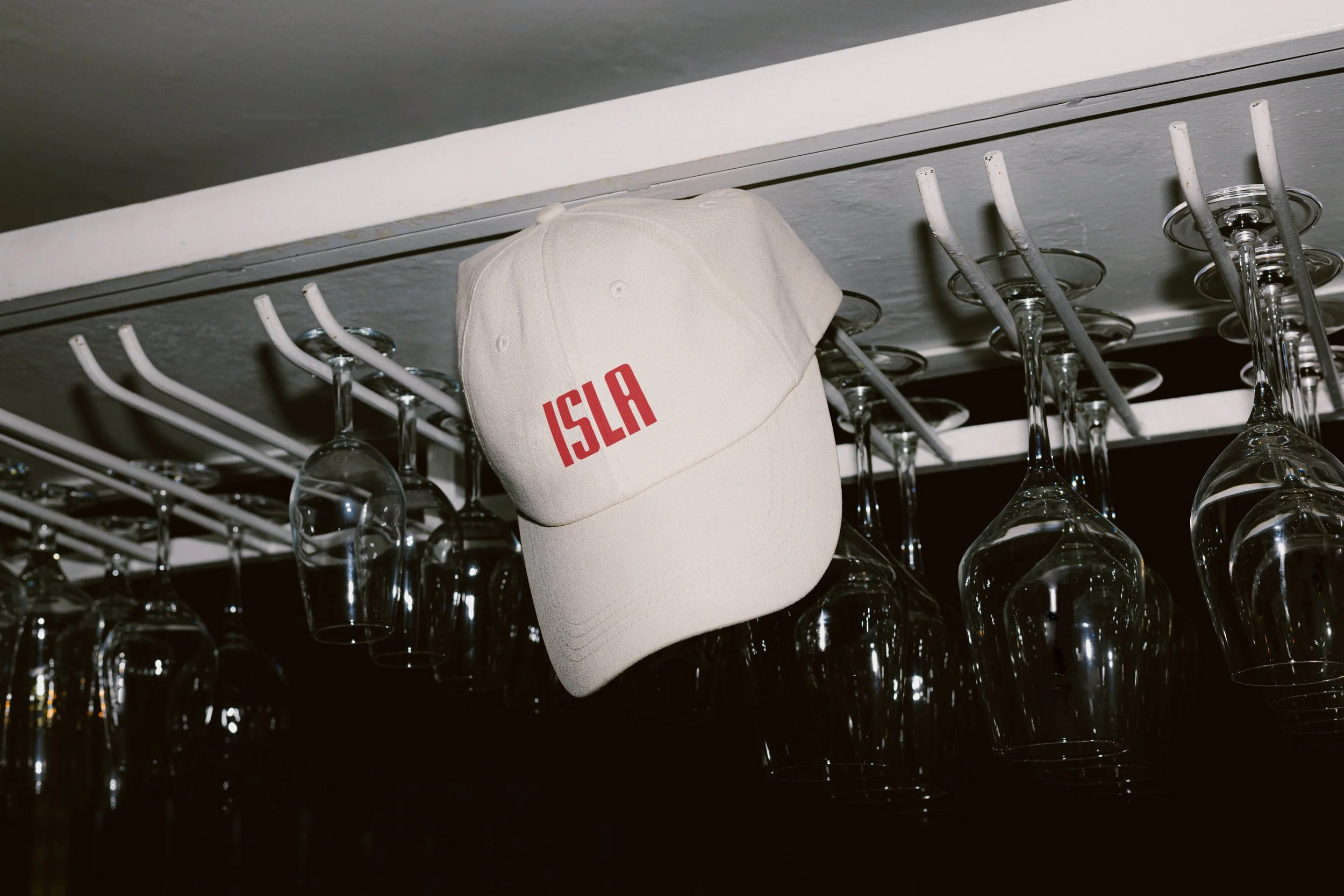 Isla Wine — Lauren Ledbetter