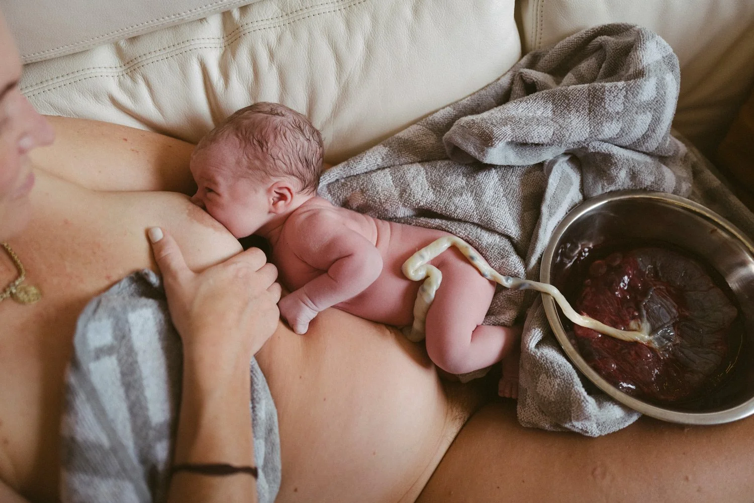 Melissahomebirth_ext080.jpg
