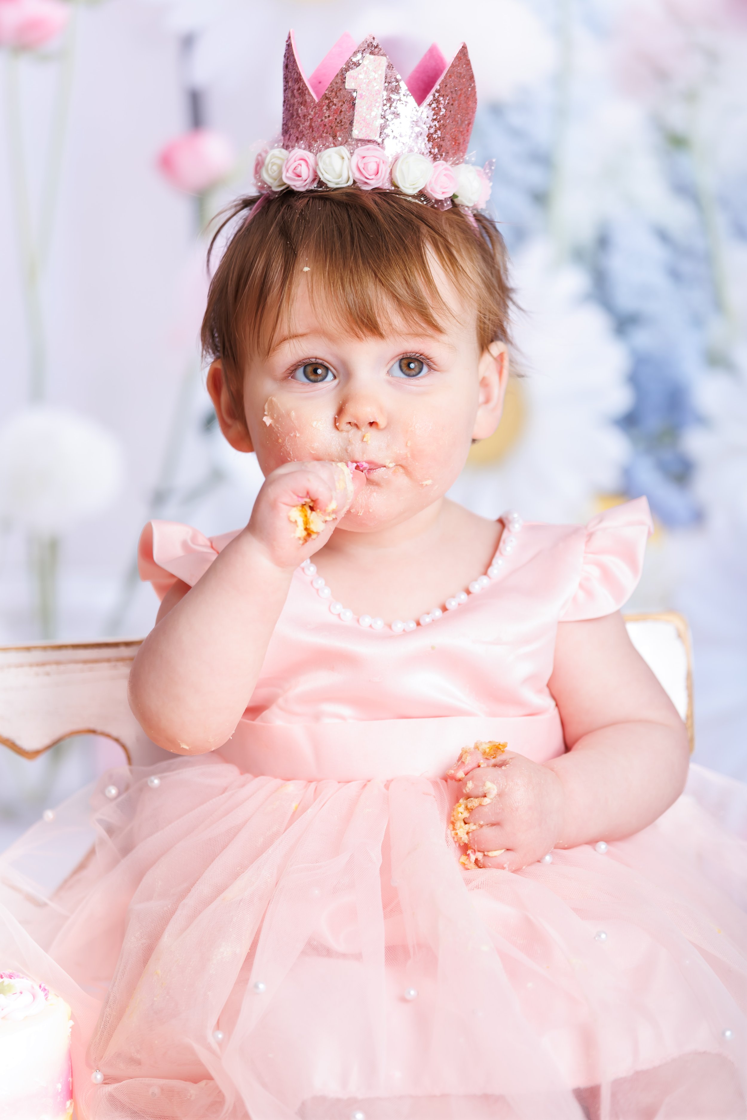 cake-smash-birthday-studio-bridgwater-baby-photographer-8.jpg