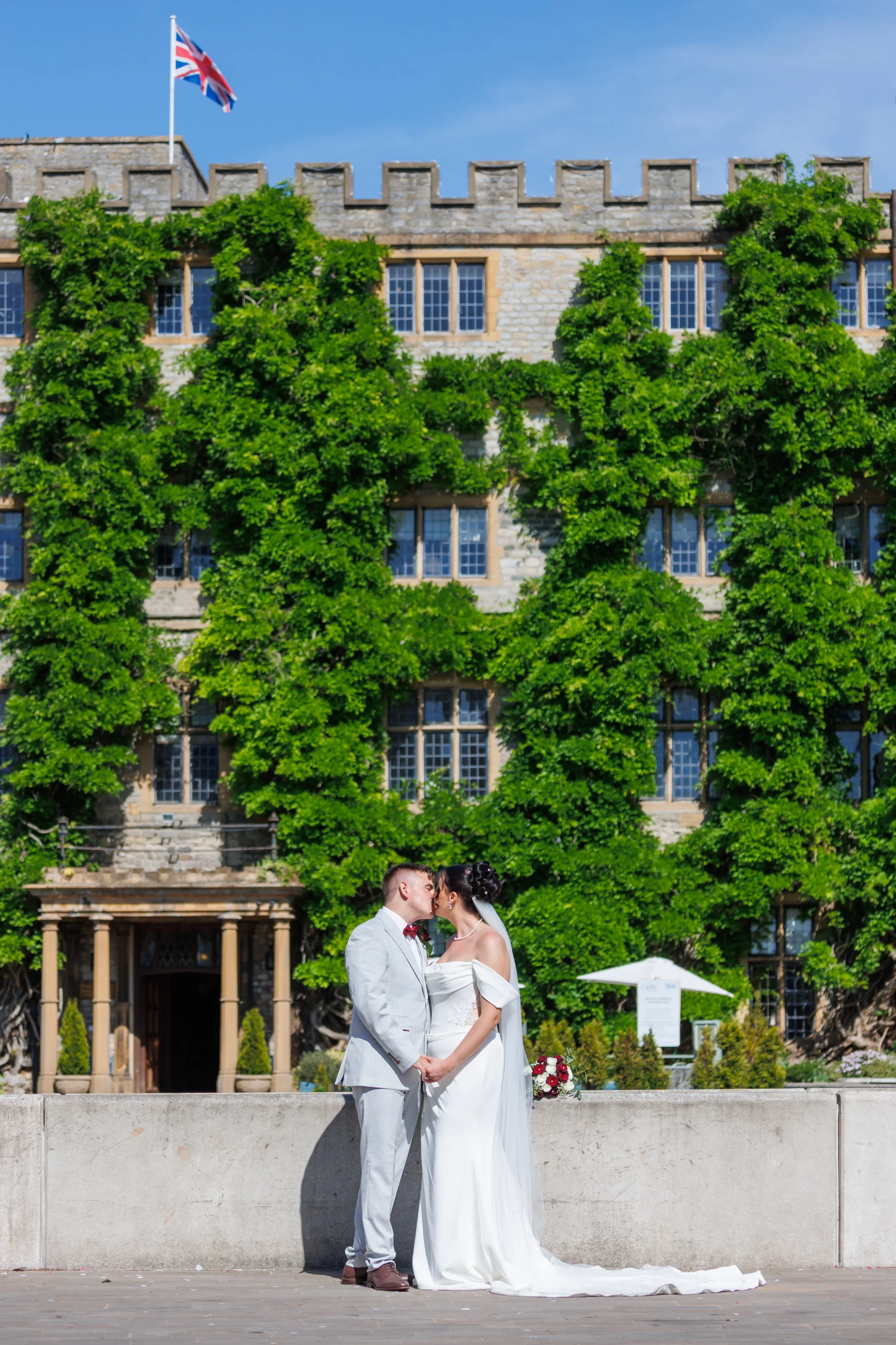 wedding-taunton-photography-somerset-registry-office-8.jpg